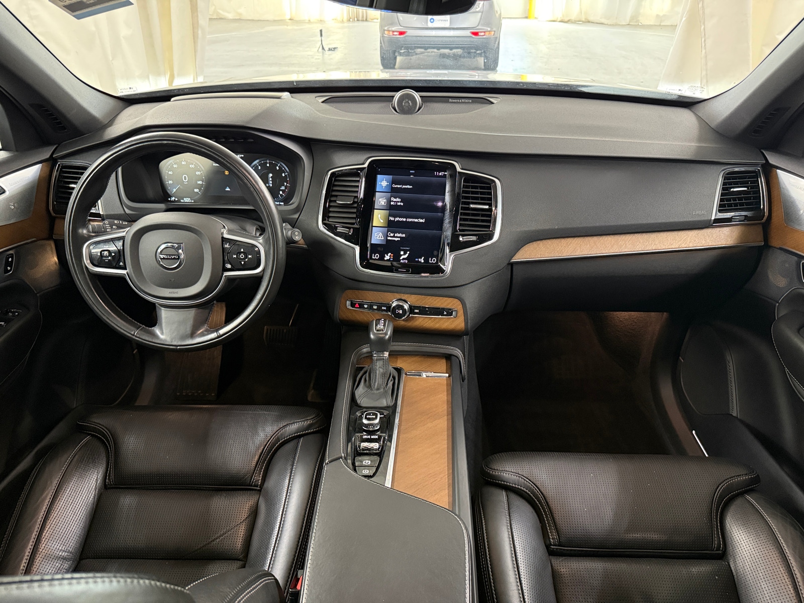 Thumbnail: 2017 Volvo XC90 - 2