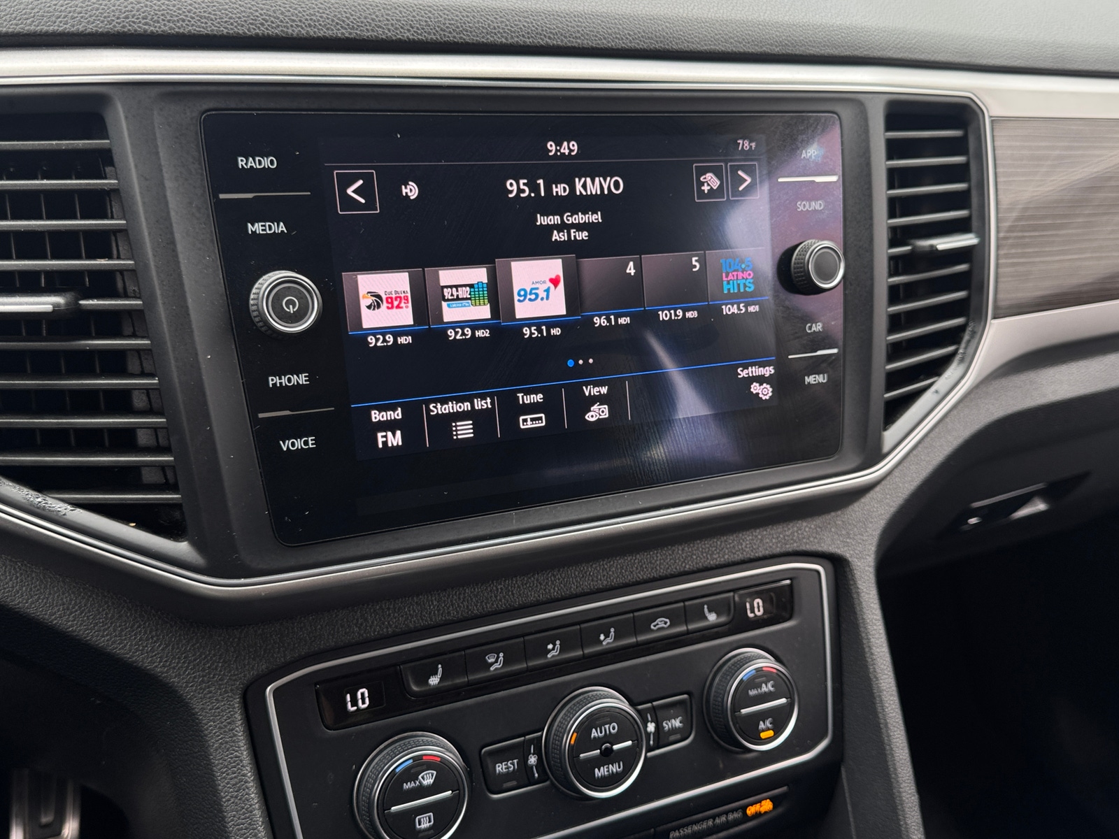 Thumbnail: 2019 Volkswagen Atlas - 3