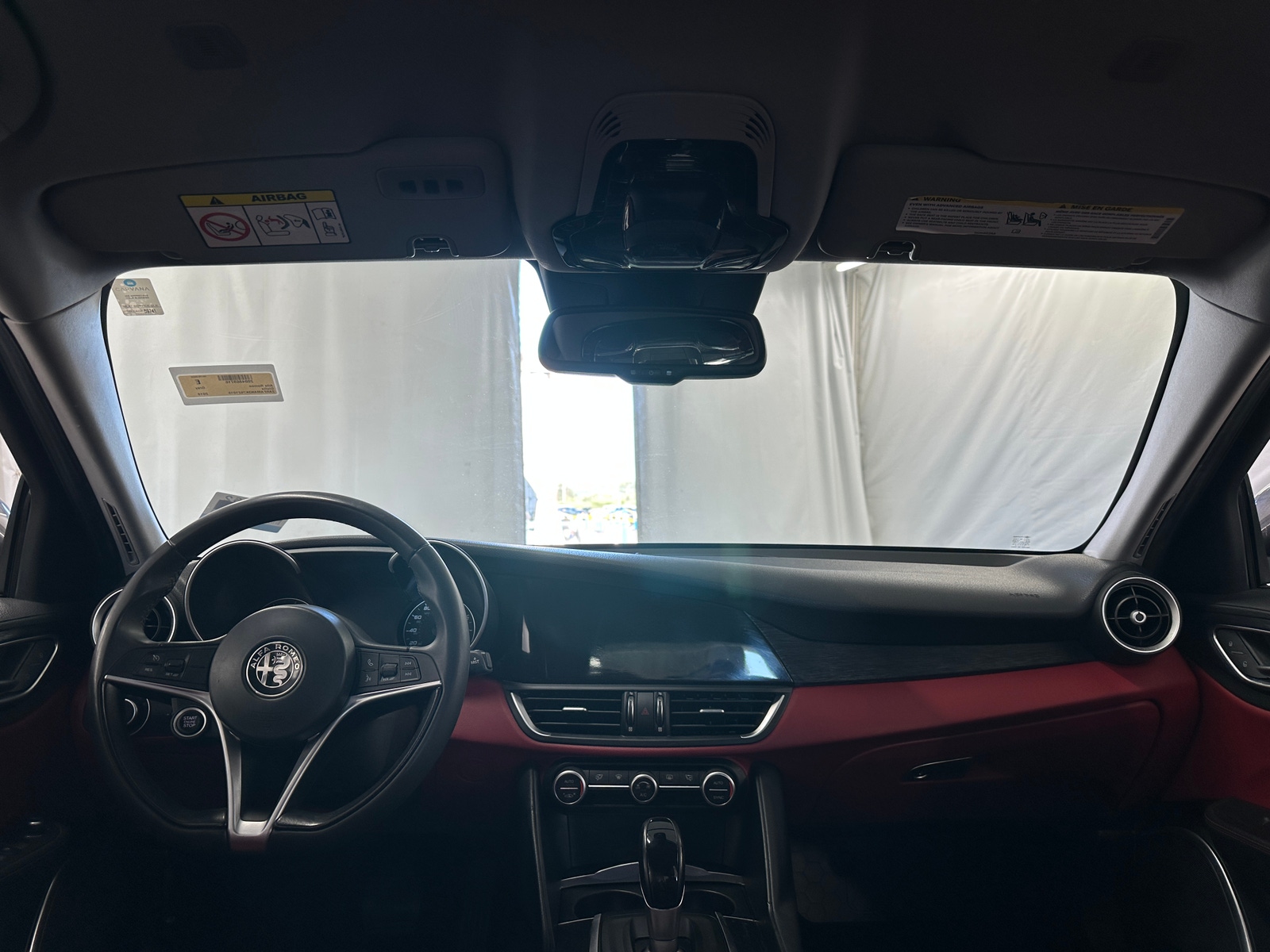 Thumbnail: 2019 Alfa Romeo Giulia - 2