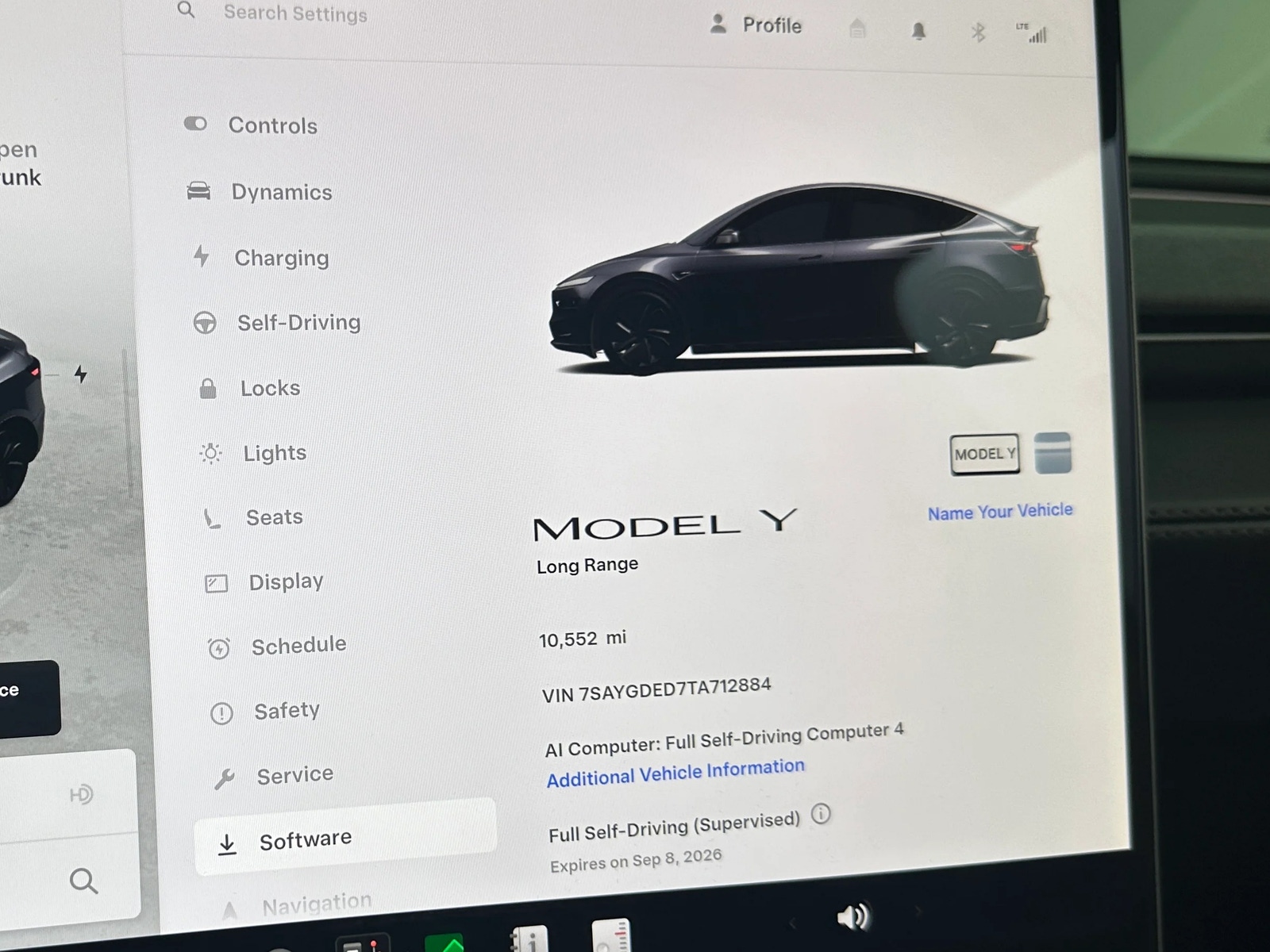 Thumbnail: 2026 Tesla Model Y - 4