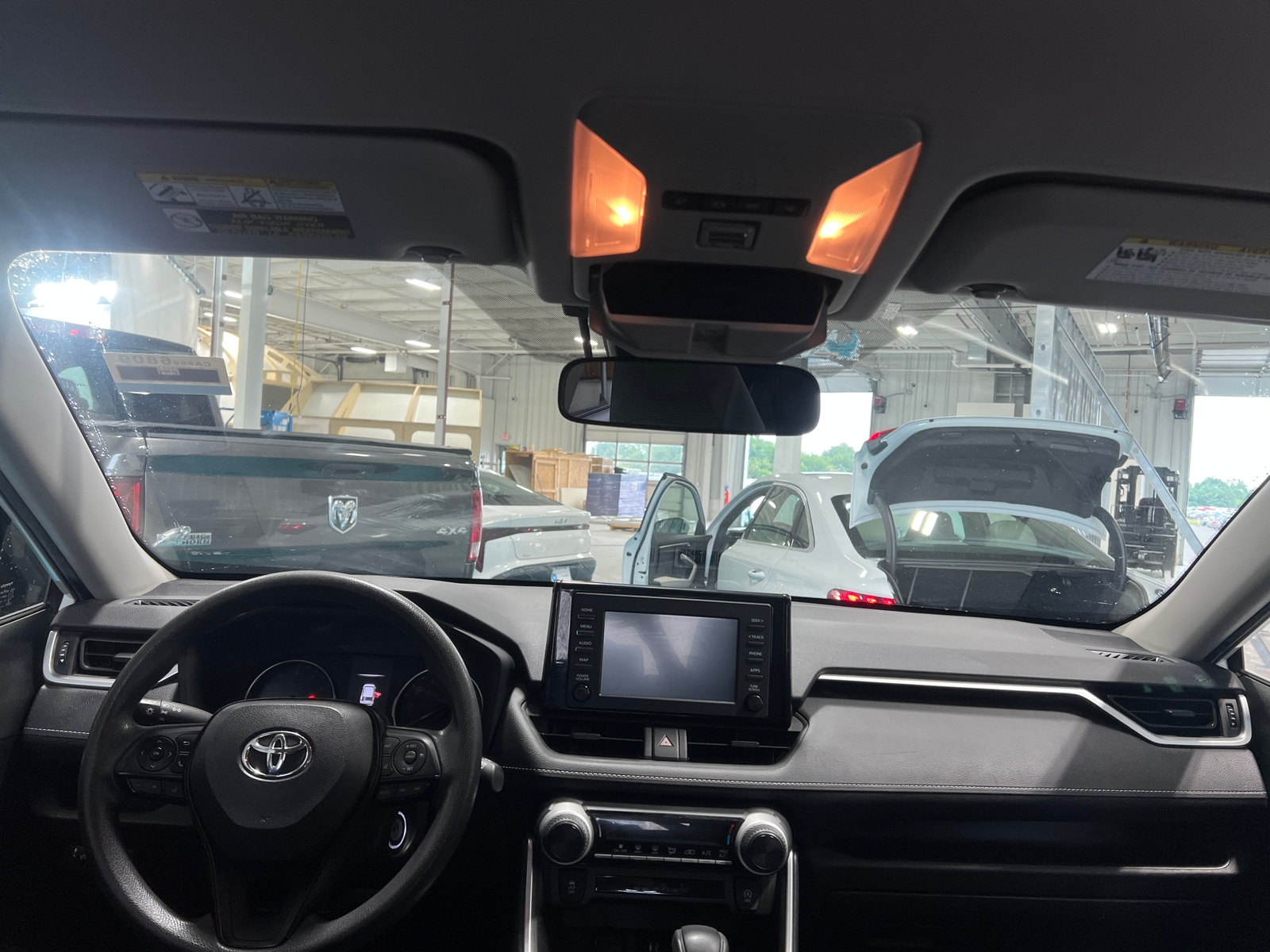 Thumbnail: 2019 Toyota RAV4 - 3
