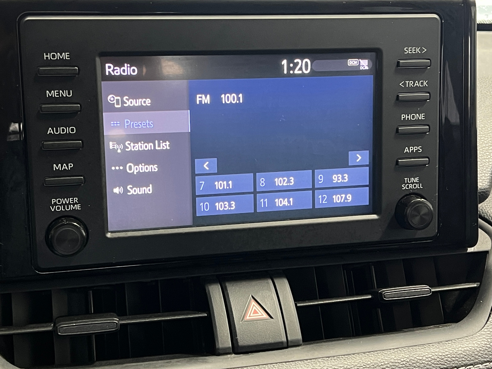 Thumbnail: 2019 Toyota RAV4 - 4