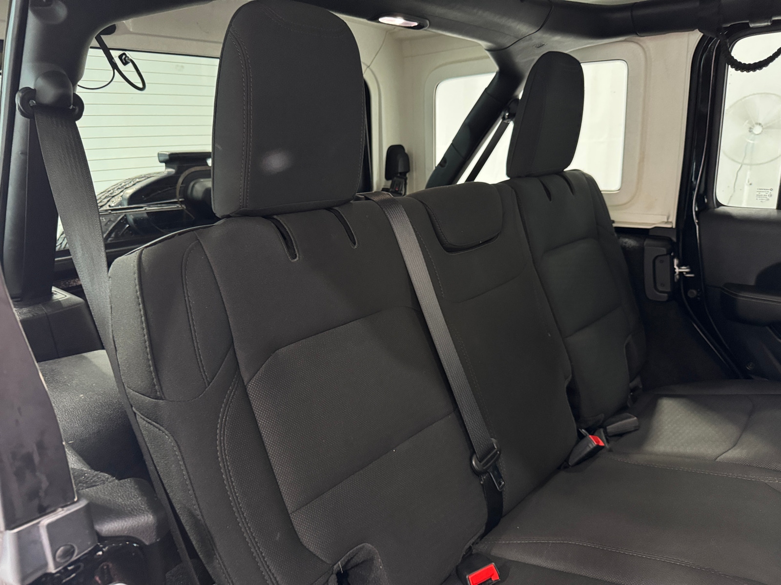 Thumbnail: 2020 Jeep Wrangler - 6