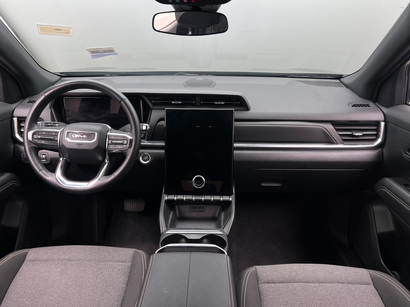 Thumbnail: 2025 GMC Terrain - 3
