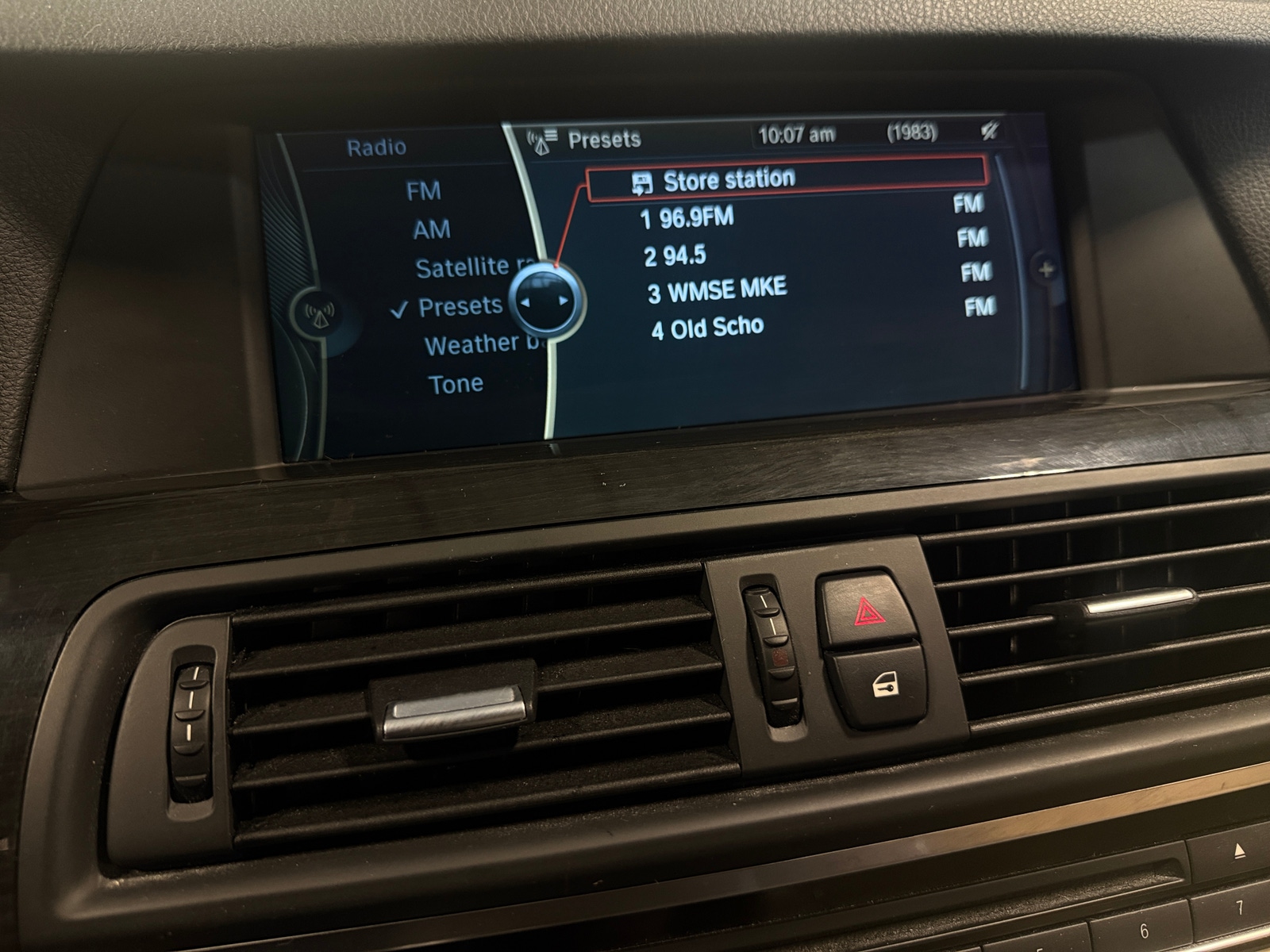 Thumbnail: 2011 BMW 5 Series - 3