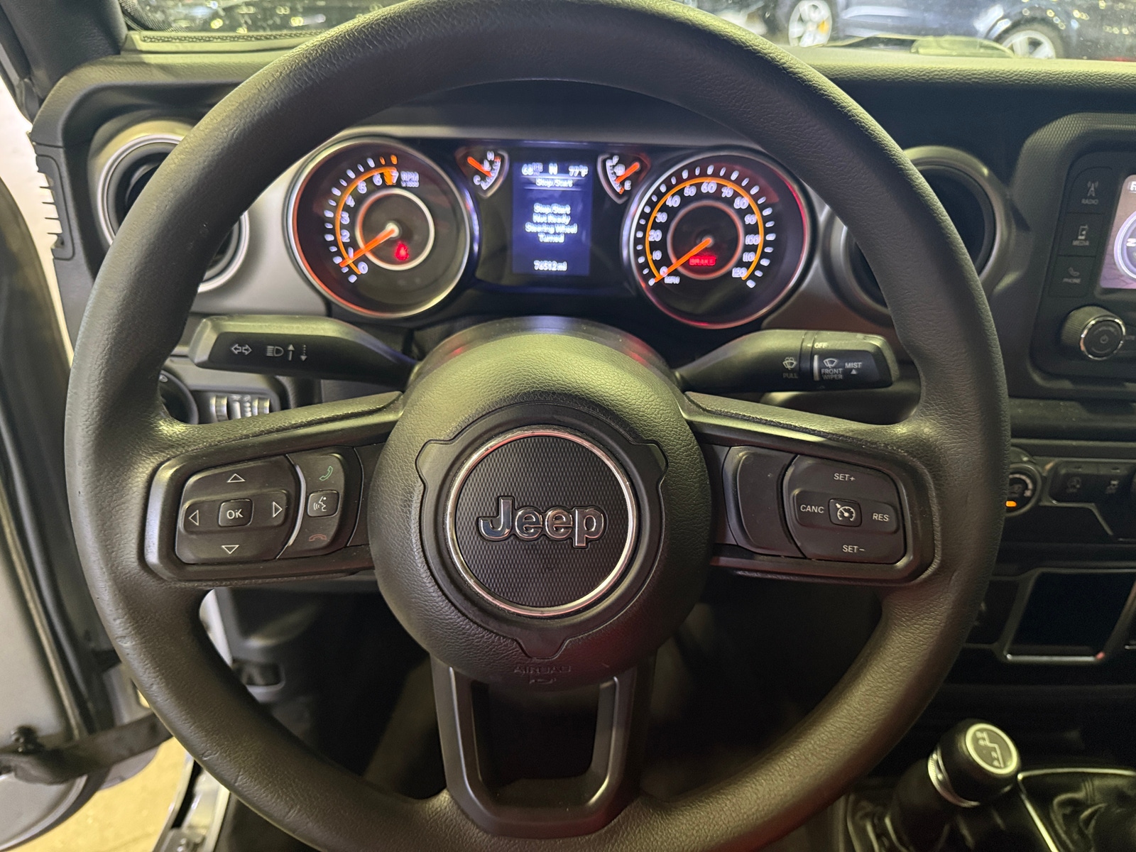 Thumbnail: 2021 Jeep Gladiator - 5