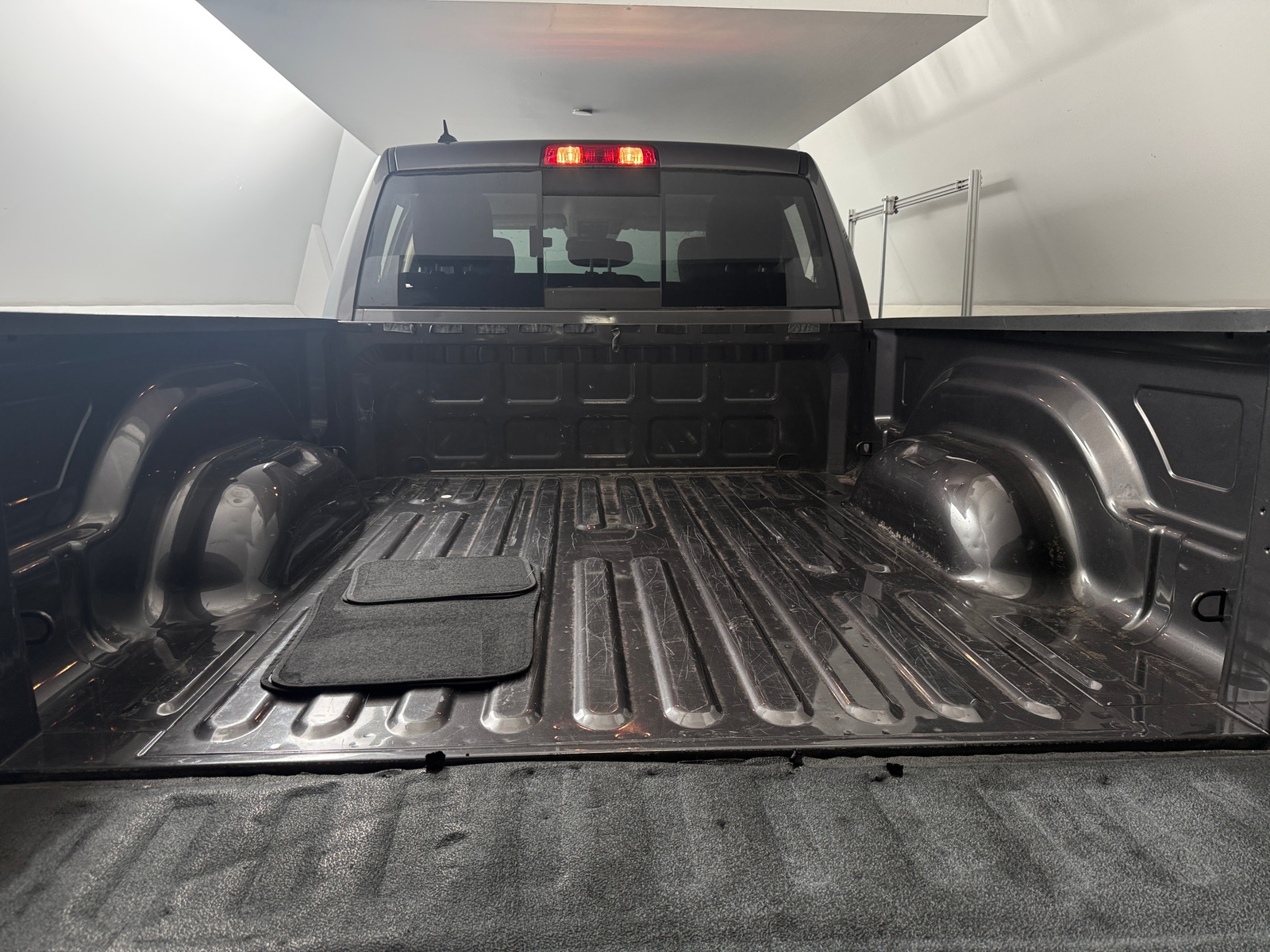 Thumbnail: 2020 RAM 1500 Classic - 7