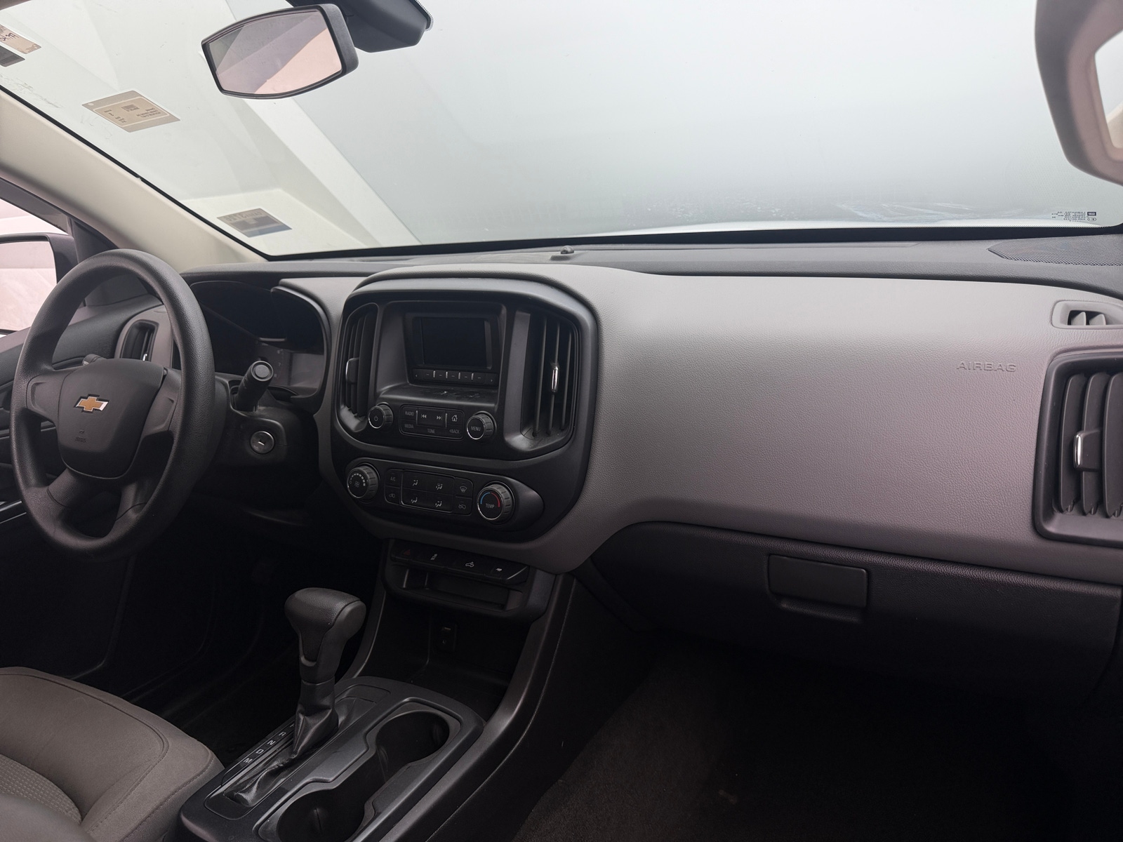 Thumbnail: 2015 Chevrolet Colorado - 3