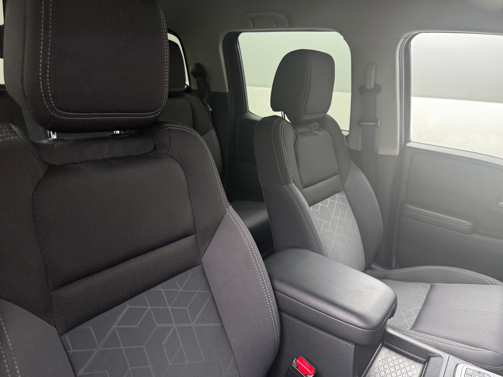 Thumbnail: 2026 Nissan Frontier - 2