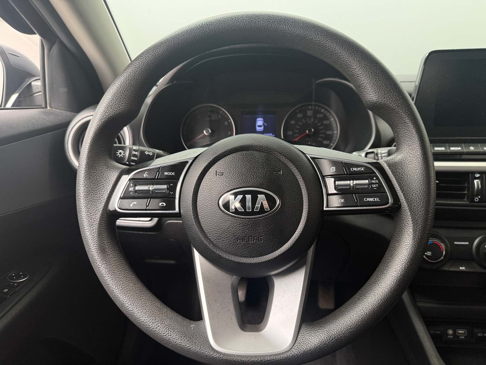 Thumbnail: 2021 Kia Forte - 5