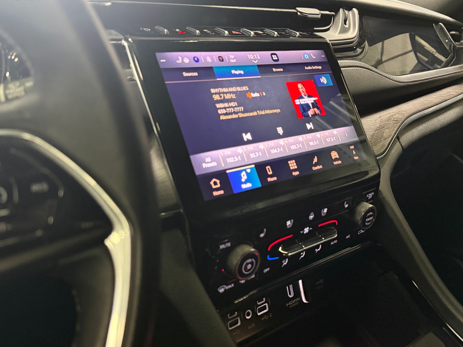 Thumbnail: 2022 Jeep Grand Cherokee L - 3