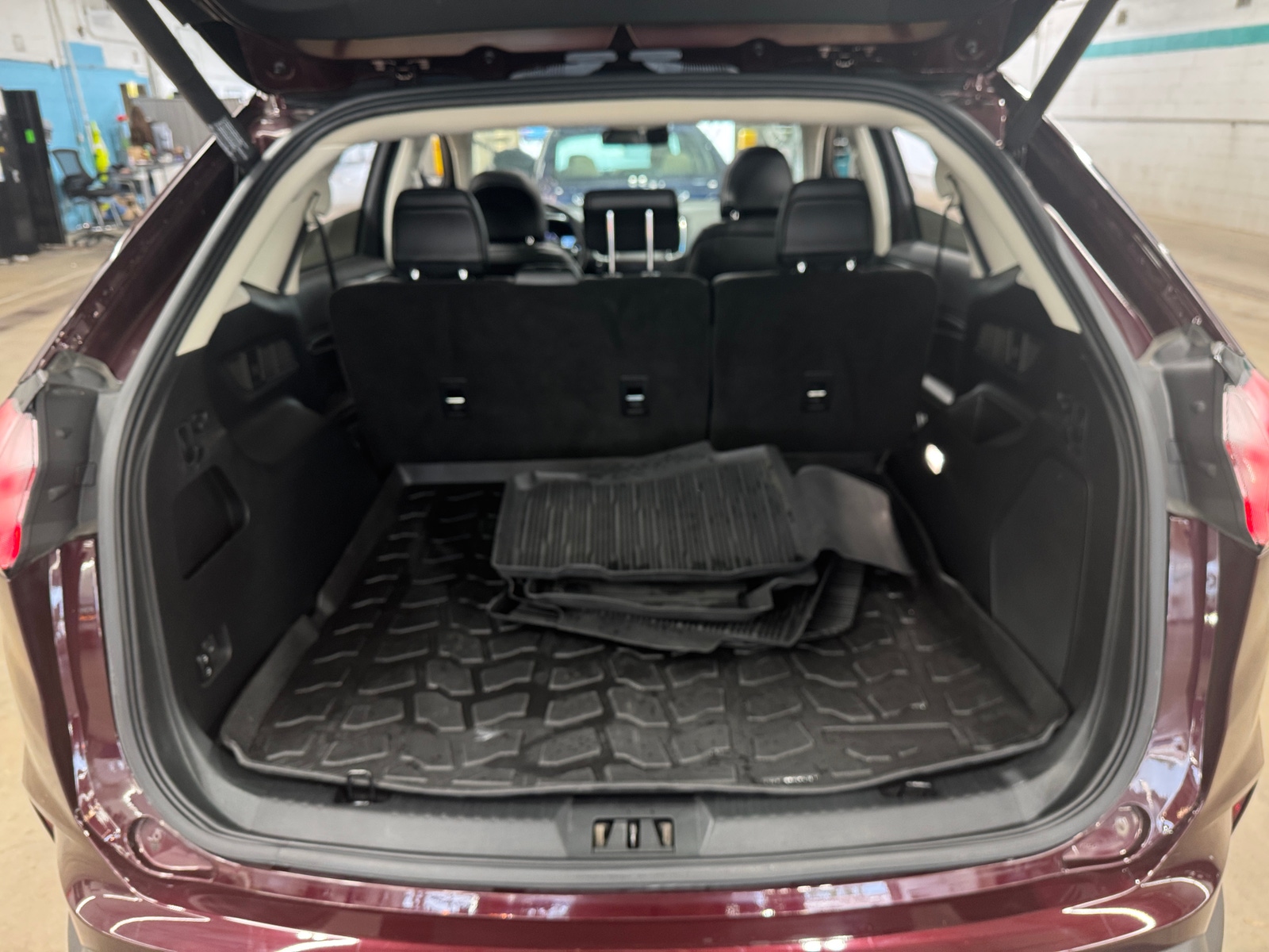 Thumbnail: 2019 Ford Edge - 6