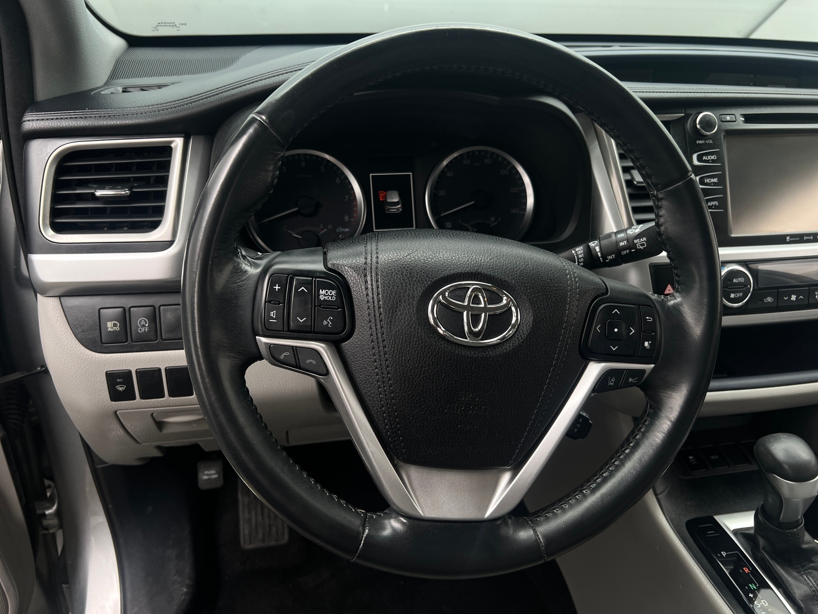 Thumbnail: 2017 Toyota Highlander - 5