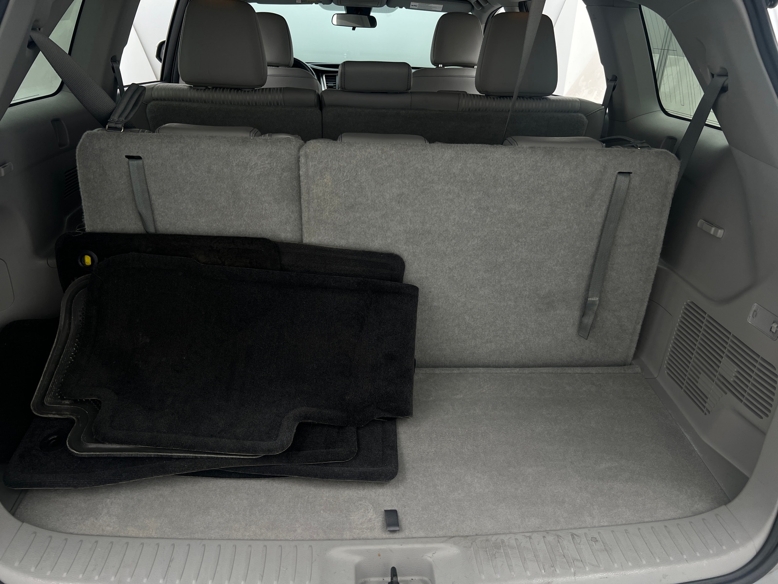 Thumbnail: 2017 Toyota Highlander - 7