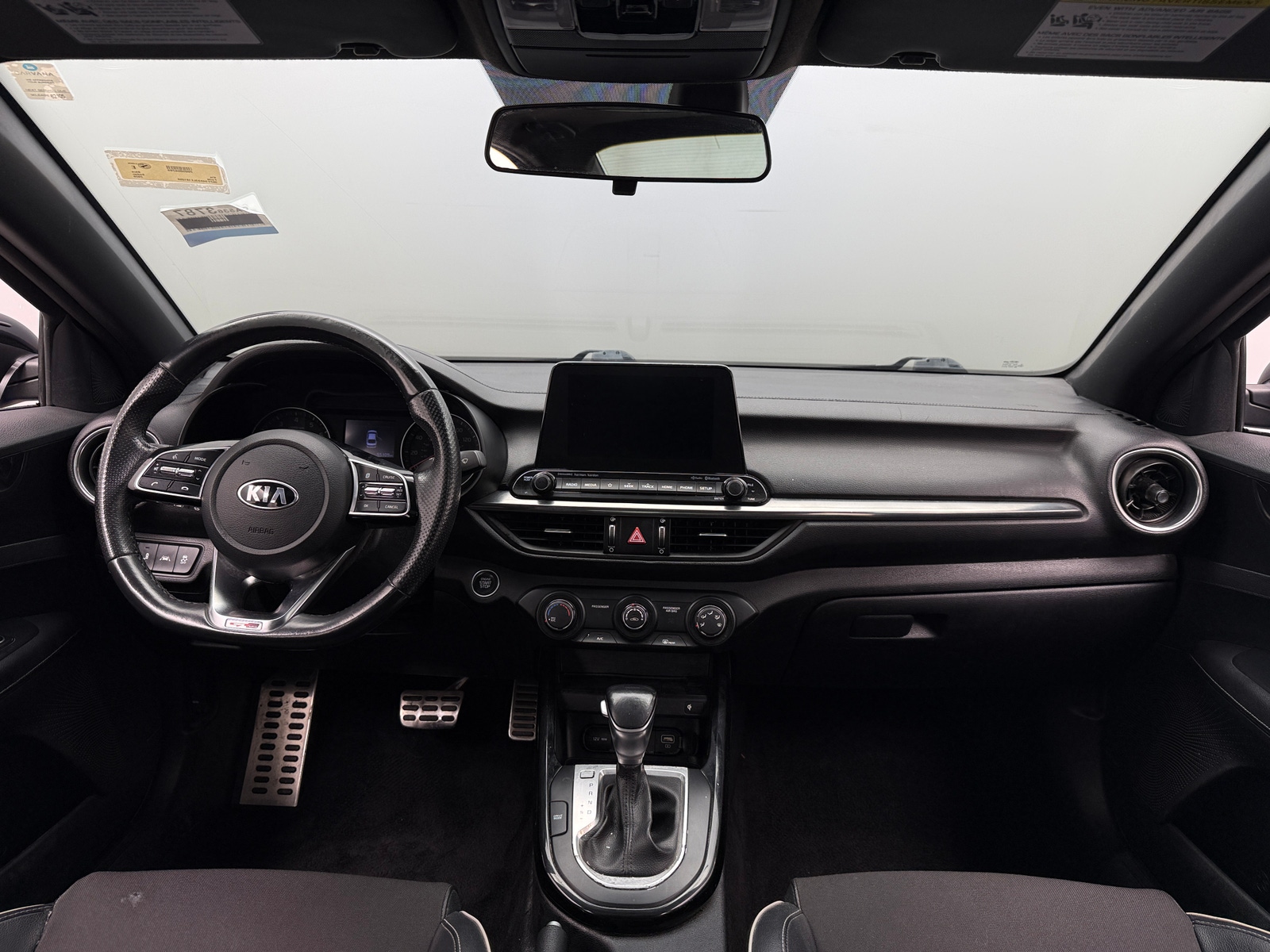 Thumbnail: 2020 Kia Forte - 3
