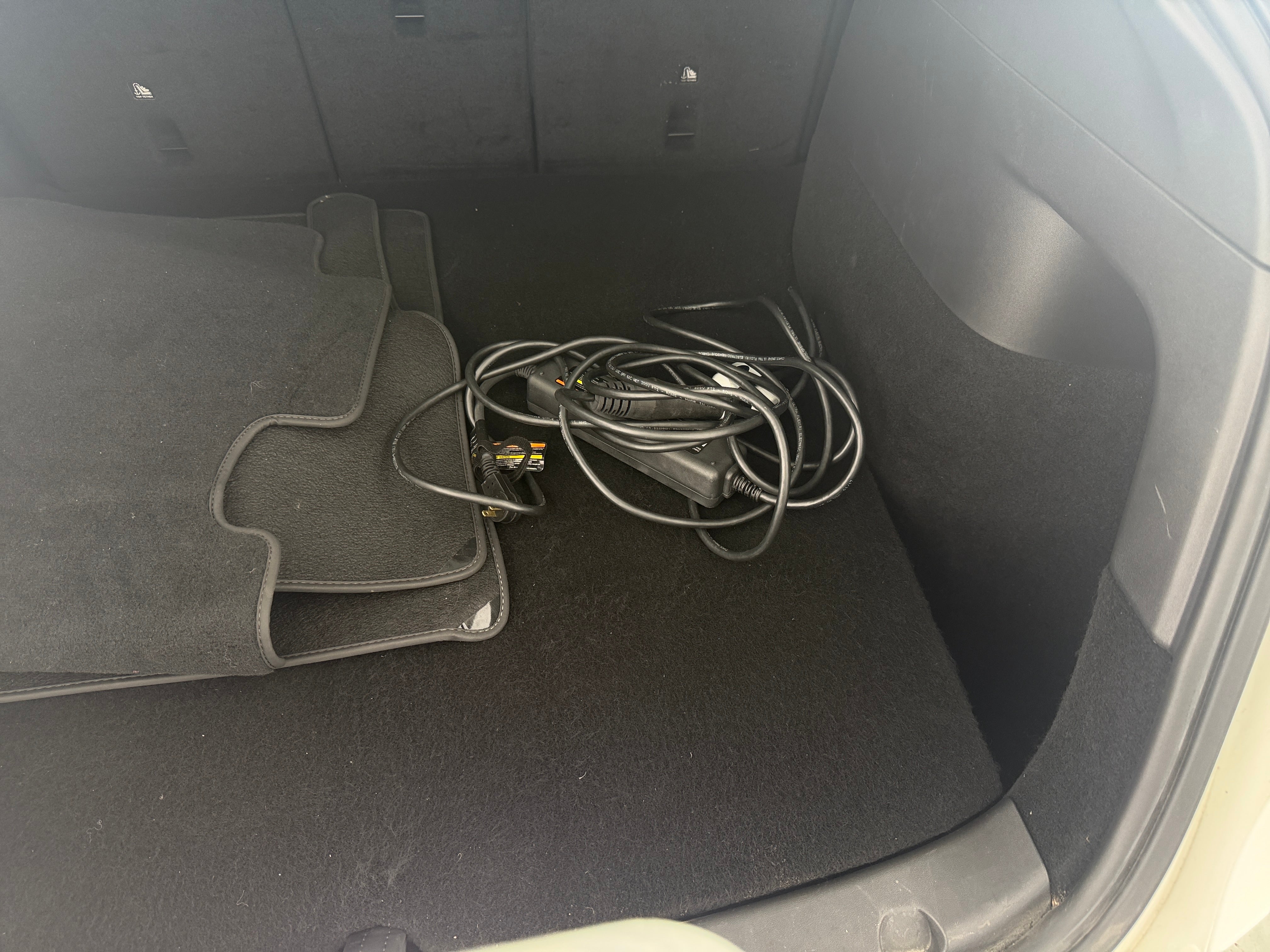 Used 2021 Tesla Model Y Long Range with VIN 5YJYGDEE1MF063027 for sale in Auburn, WA