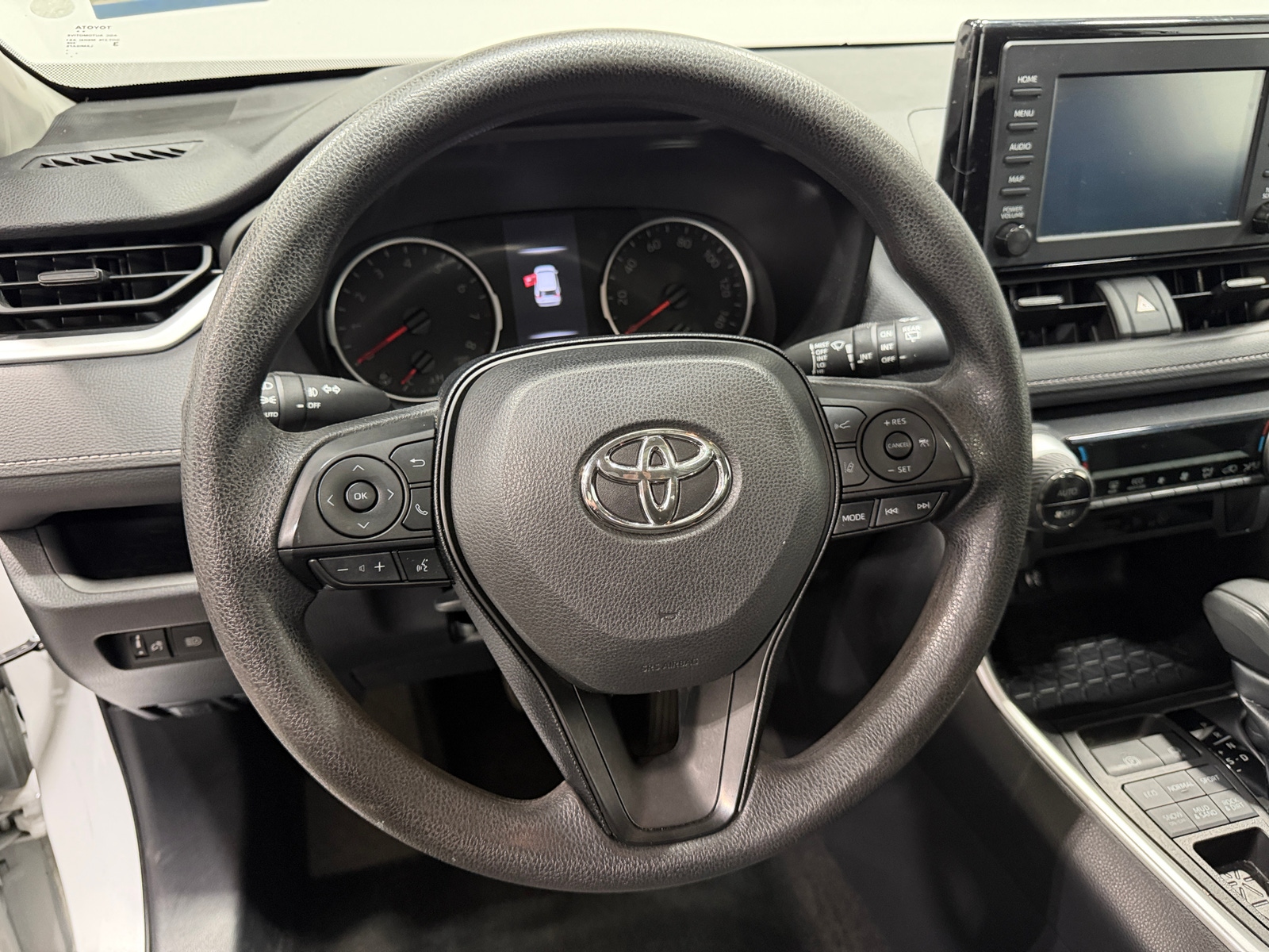 Thumbnail: 2019 Toyota RAV4 - 5