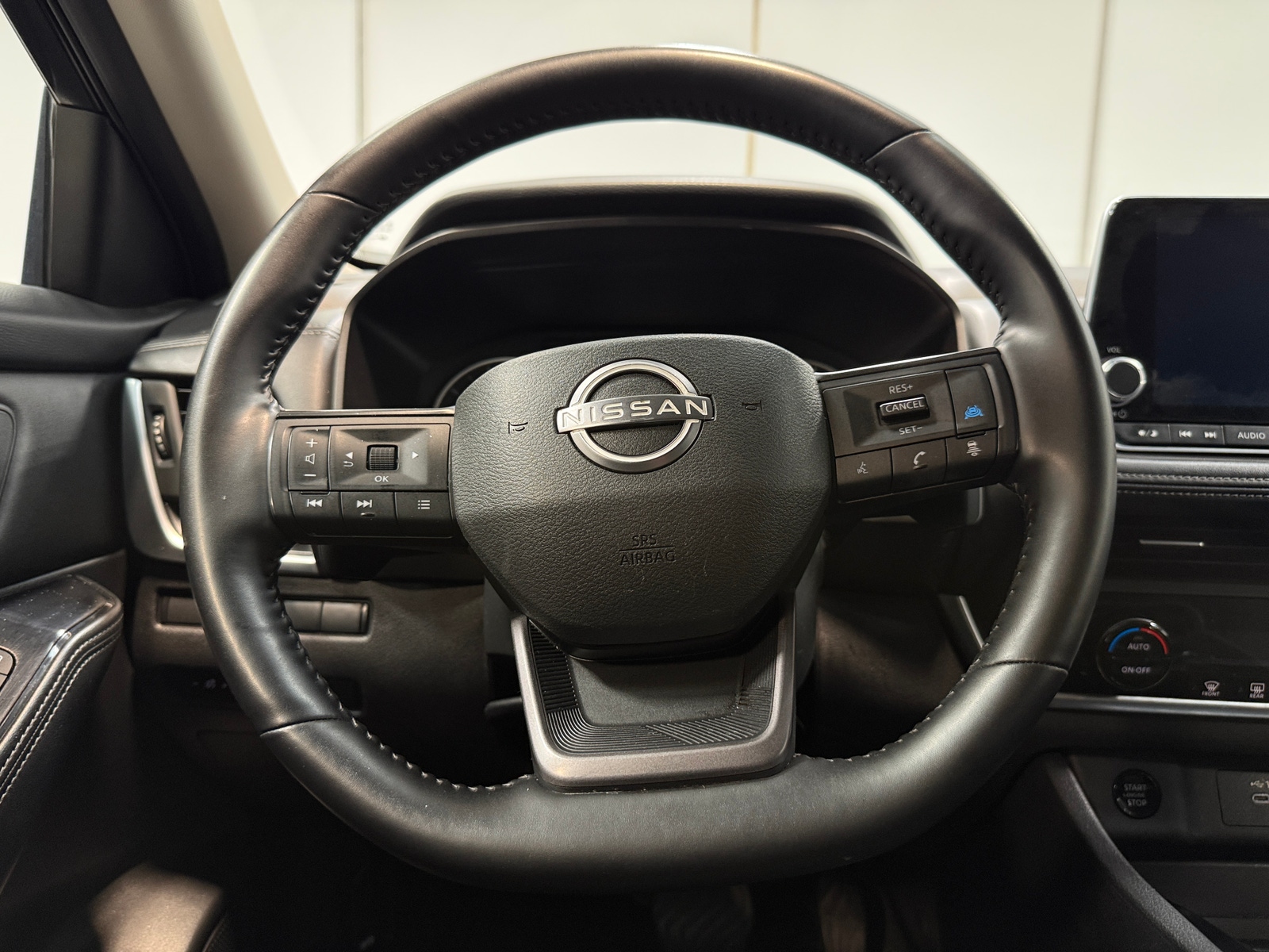 Thumbnail: 2025 Nissan Rogue - 5