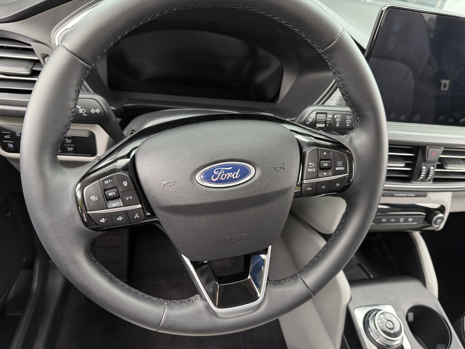 Thumbnail: 2026 Ford Escape - 4