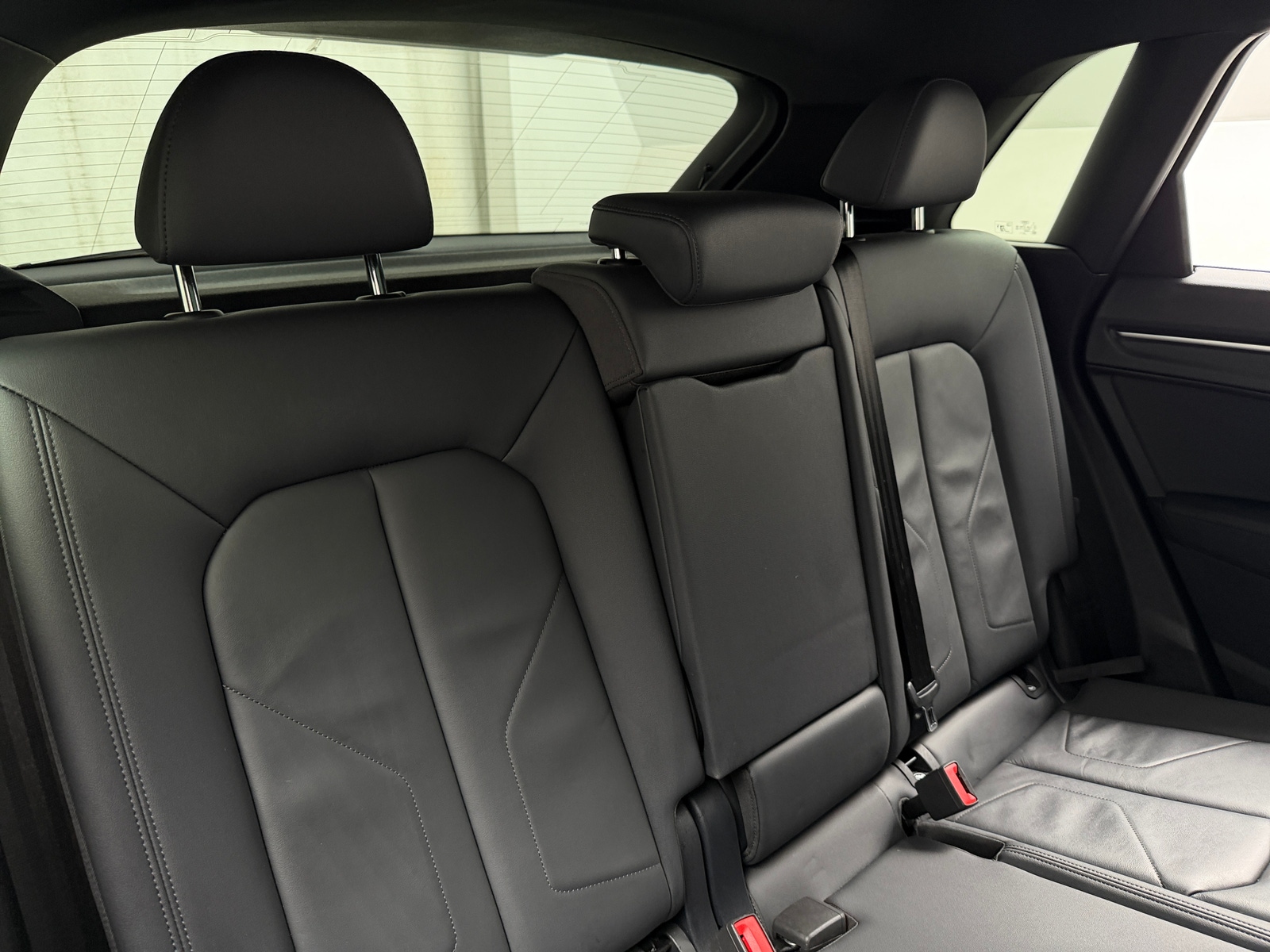 Thumbnail: 2025 Audi Q3 - 6