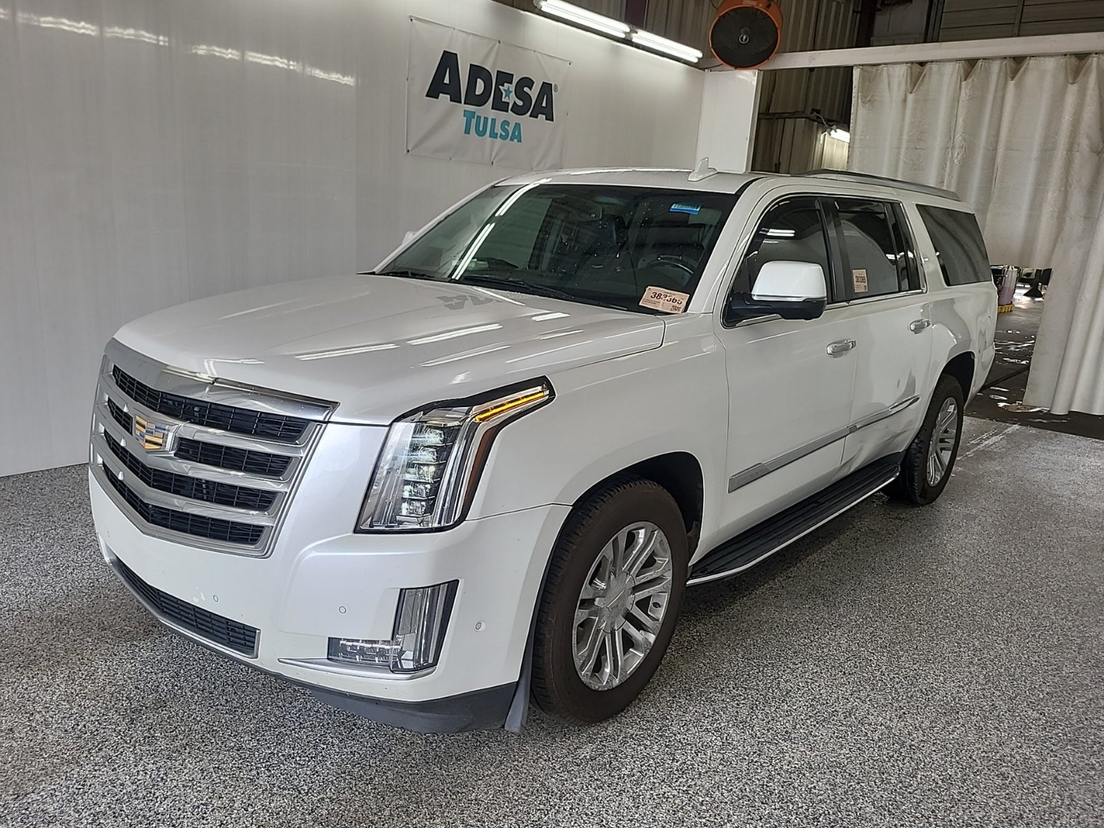 2017 Cadillac Escalade Esv Luxury