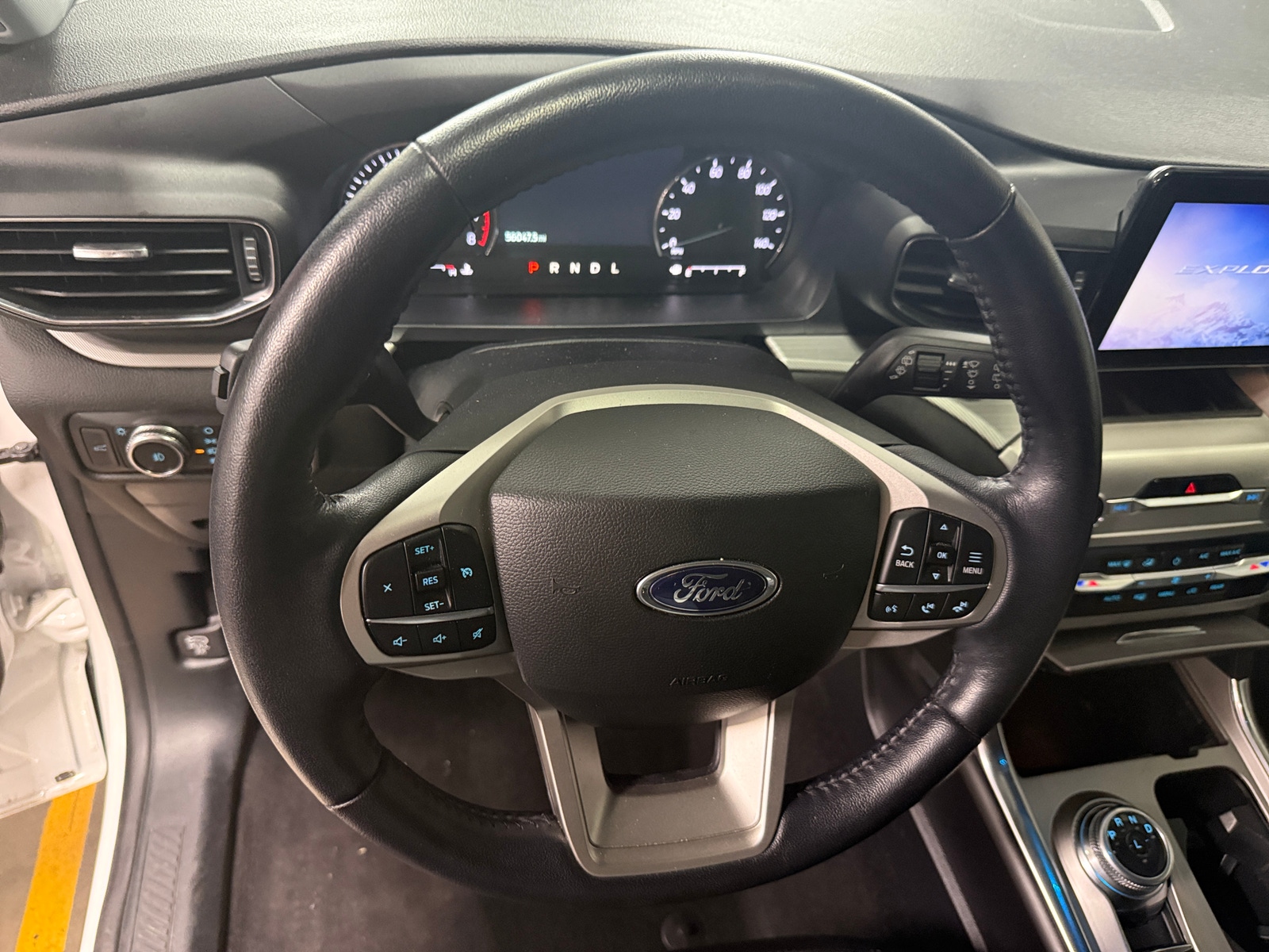 Thumbnail: 2022 Ford Explorer - 4