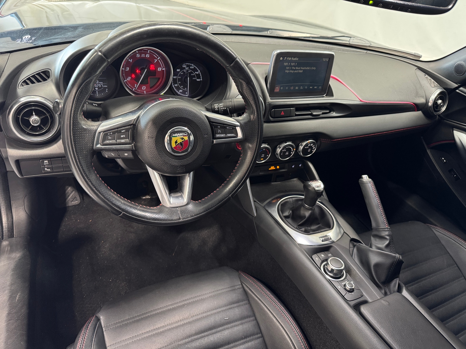 Thumbnail: 2018 Fiat 124 Spider - 2