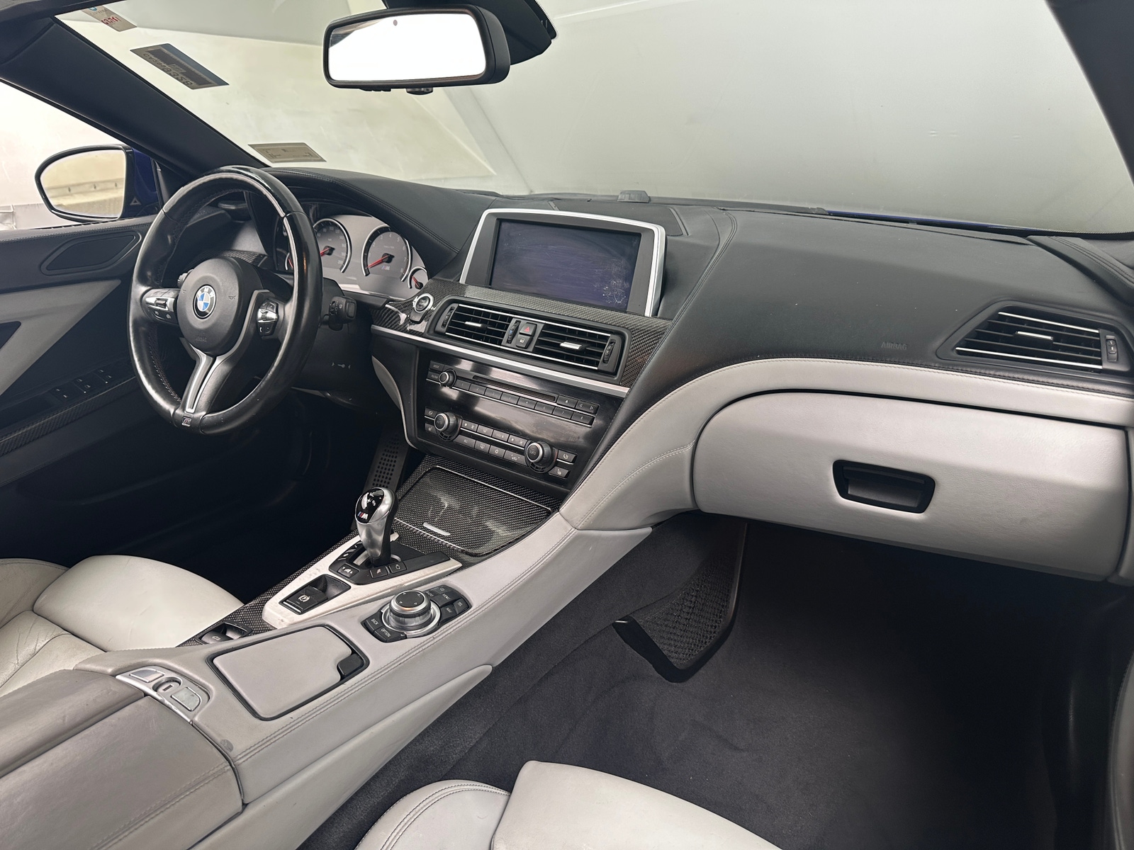 Thumbnail: 2012 BMW M6 - 3