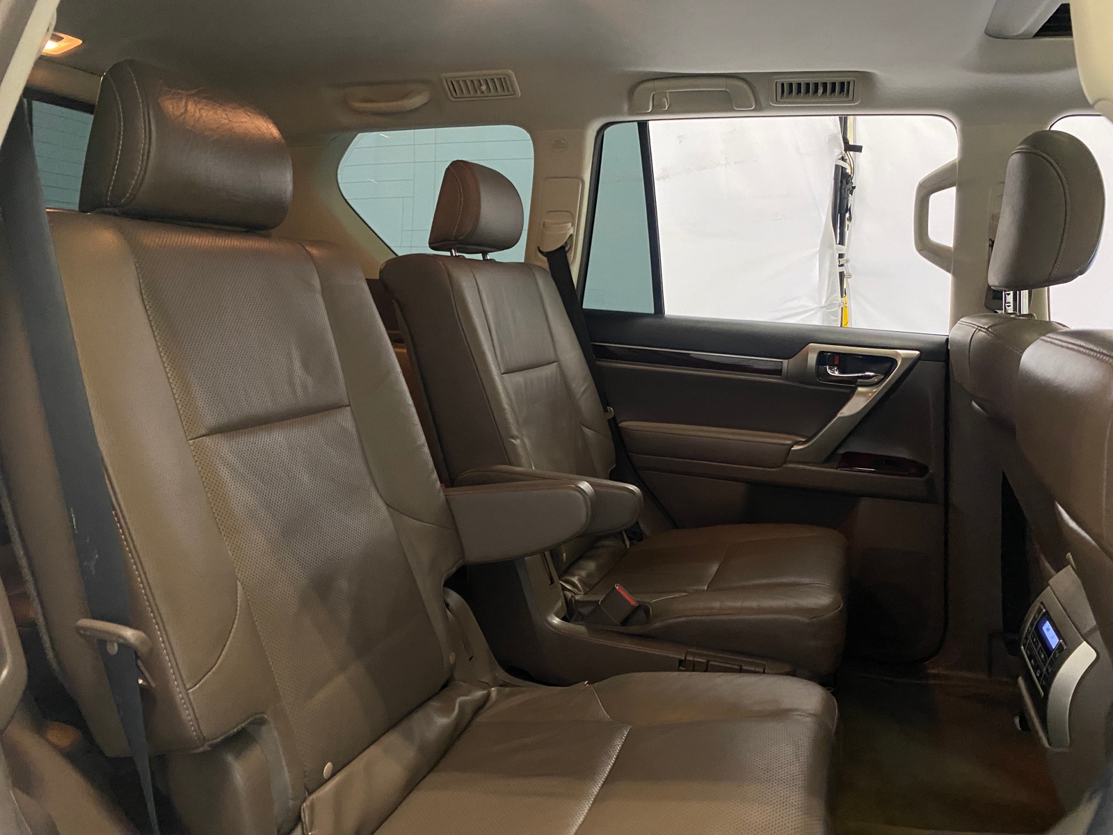 Thumbnail: 2019 Lexus GX - 6