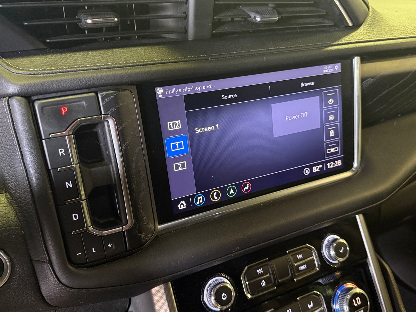 Thumbnail: 2021 GMC Yukon XL - 3