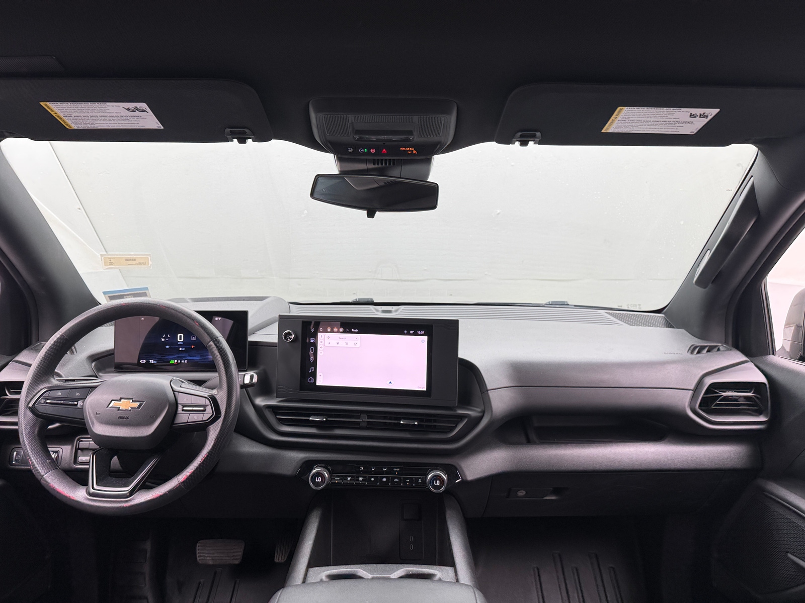 Thumbnail: 2024 Chevrolet Silverado EV - 2