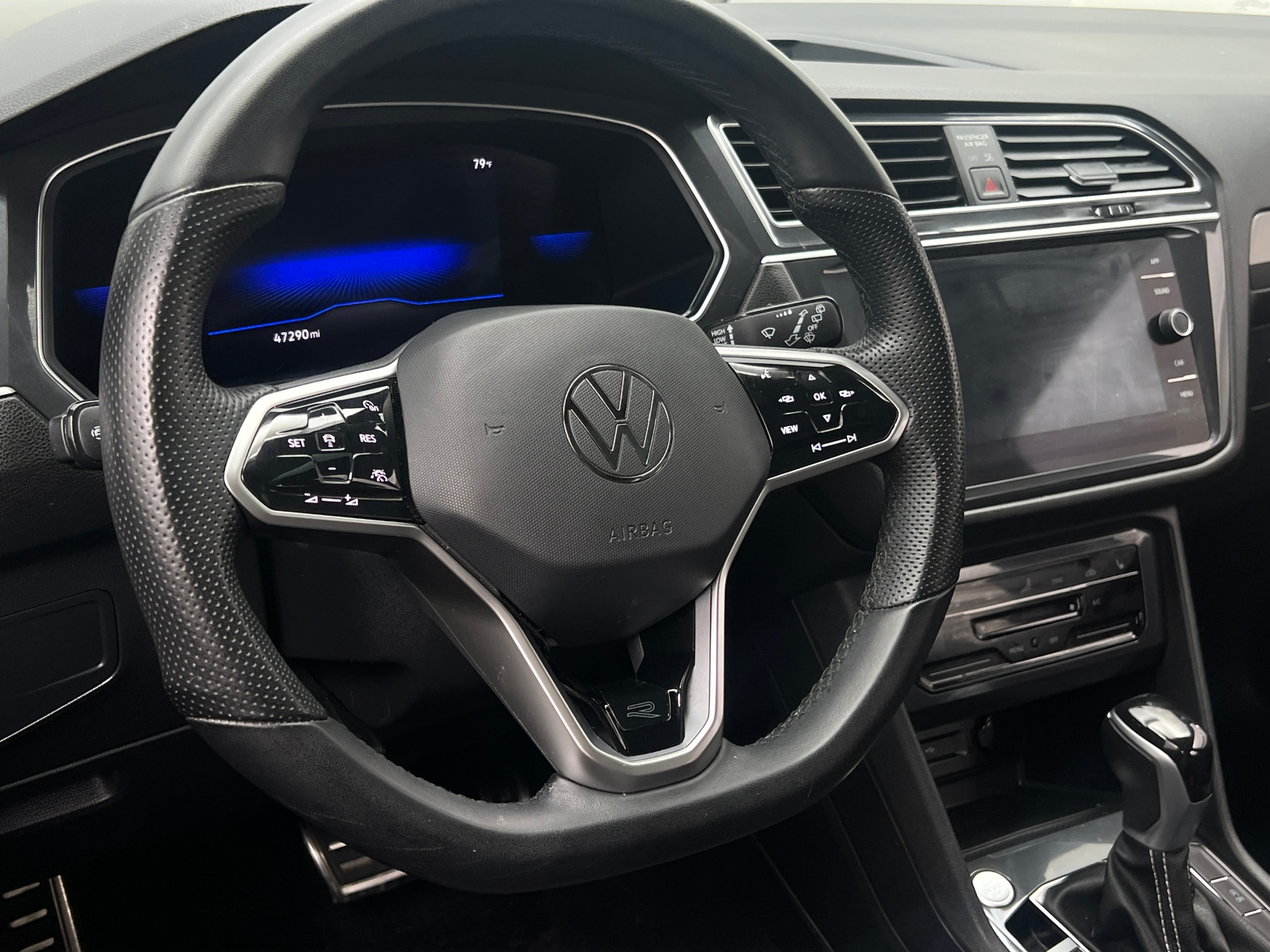 Thumbnail: 2023 Volkswagen Tiguan - 5