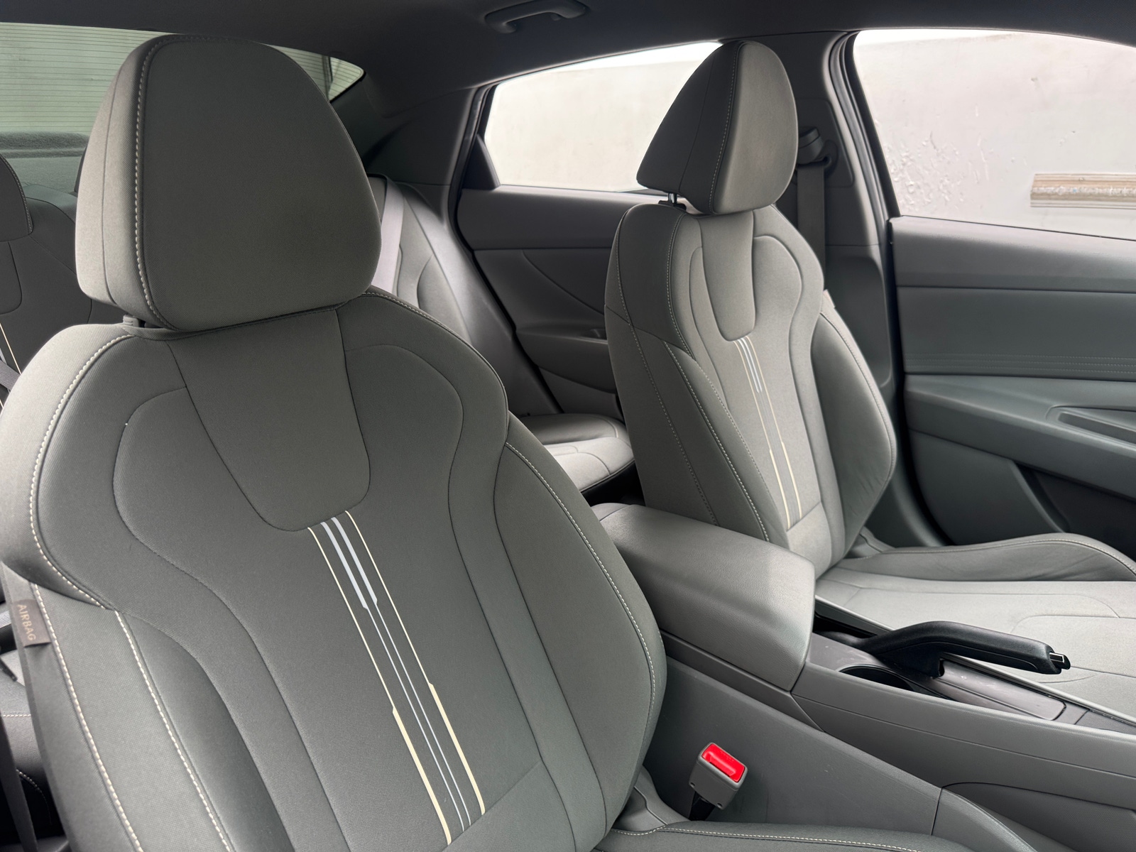 Thumbnail: 2023 Hyundai Elantra - 2