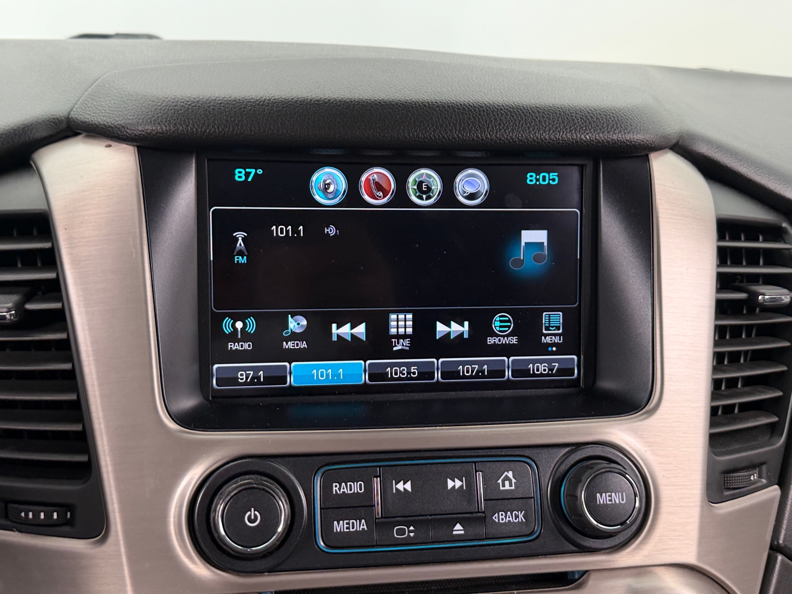 Thumbnail: 2020 GMC Yukon - 3