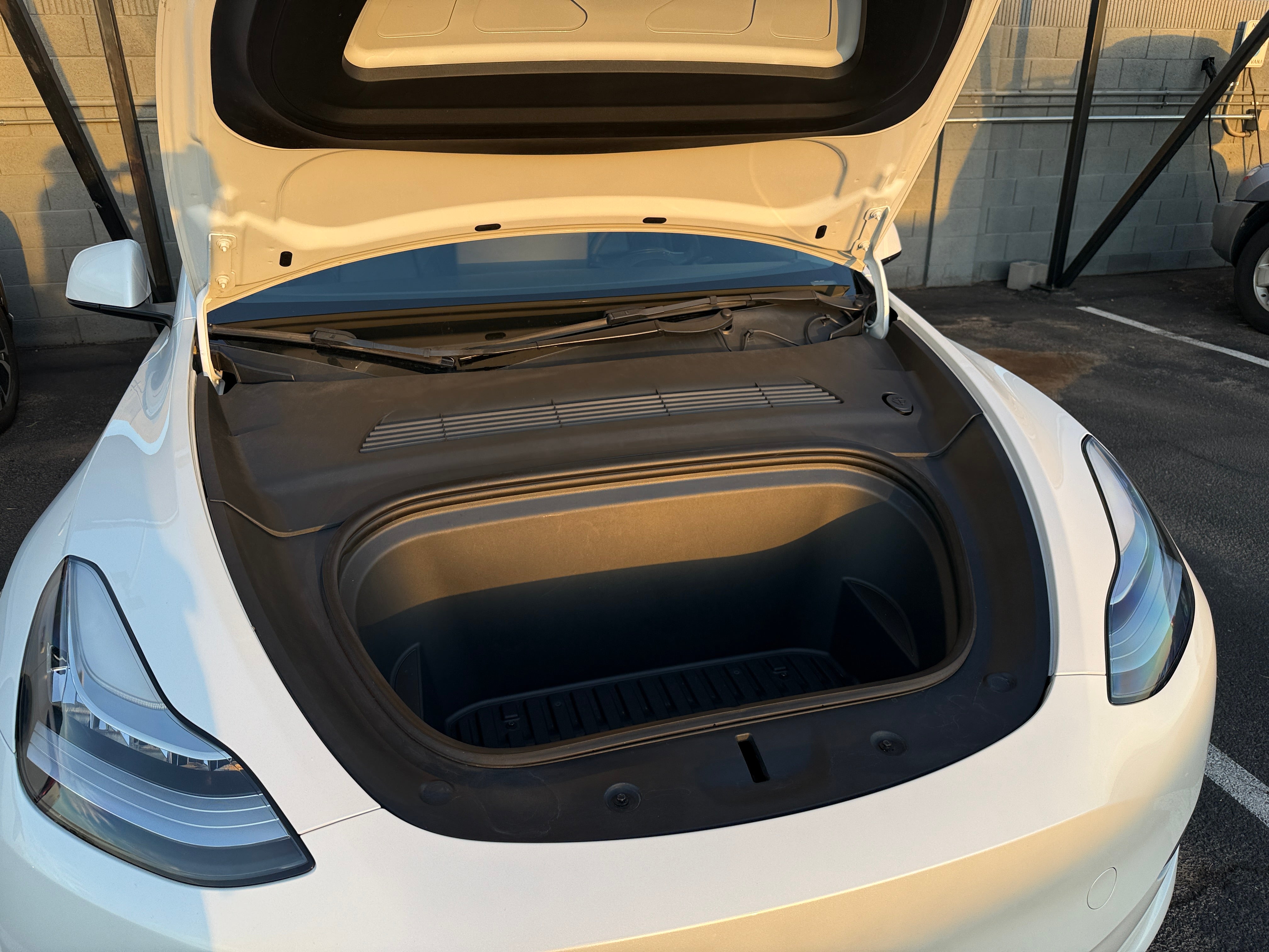 Used 2021 Tesla Model Y Long Range with VIN 5YJYGDEE8MF286262 for sale in Auburn, WA