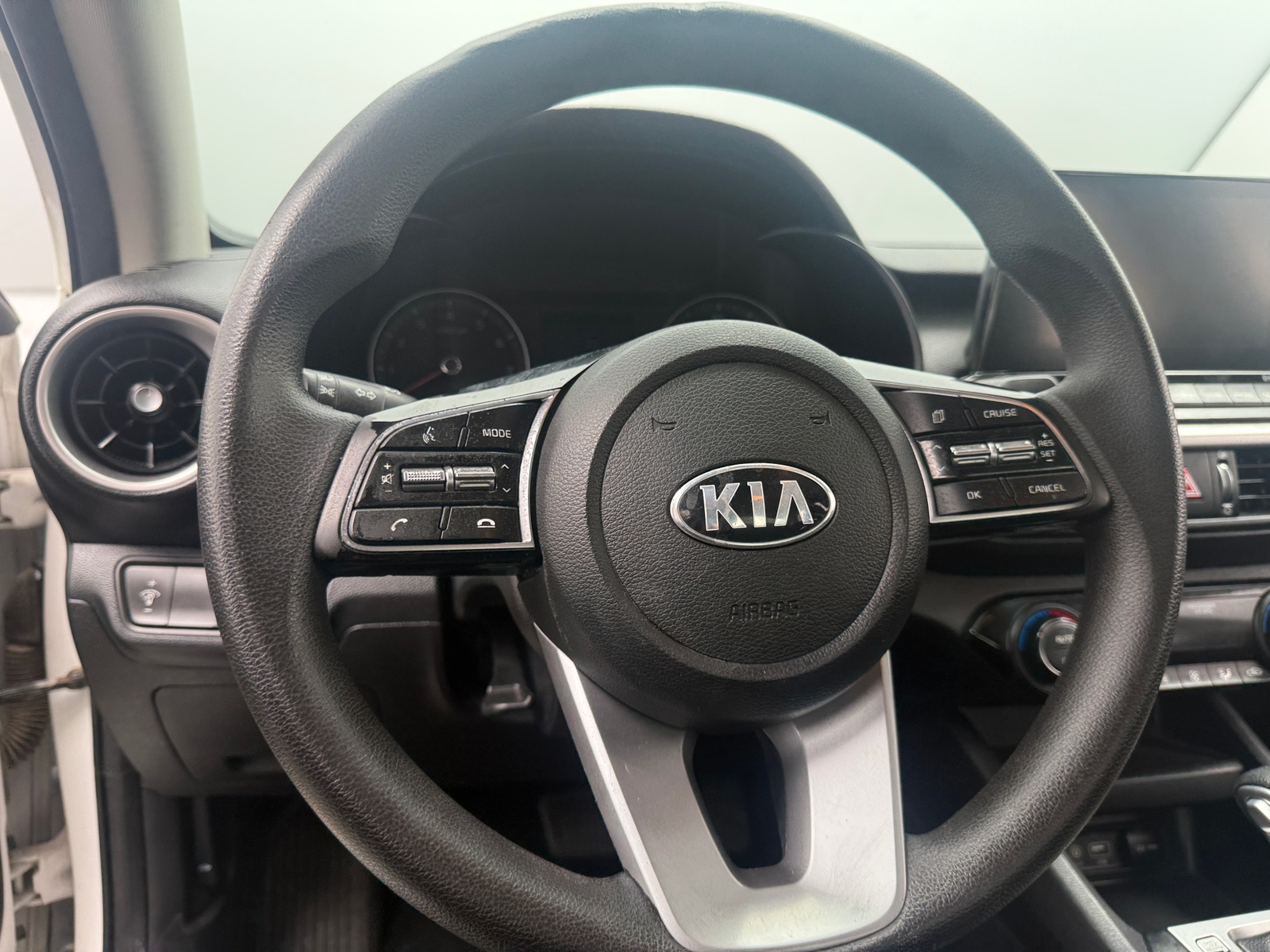 Thumbnail: 2019 Kia Forte - 5
