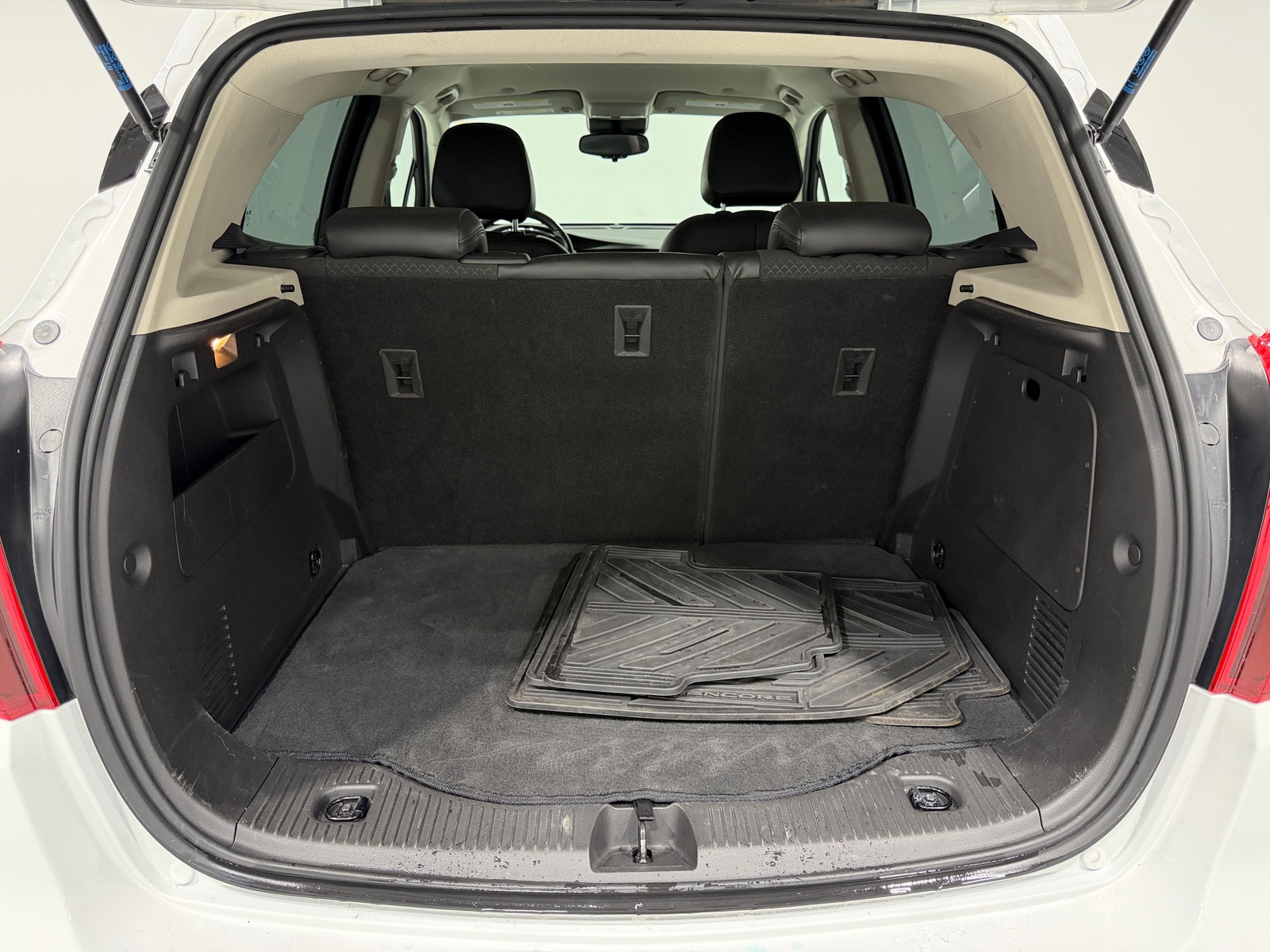 Thumbnail: 2019 Buick Encore - 6
