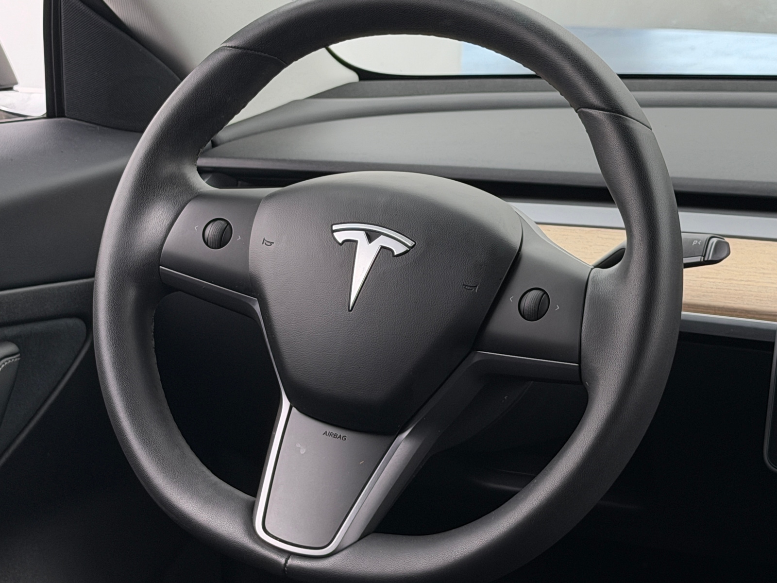 Thumbnail: 2020 Tesla Model 3 - 4
