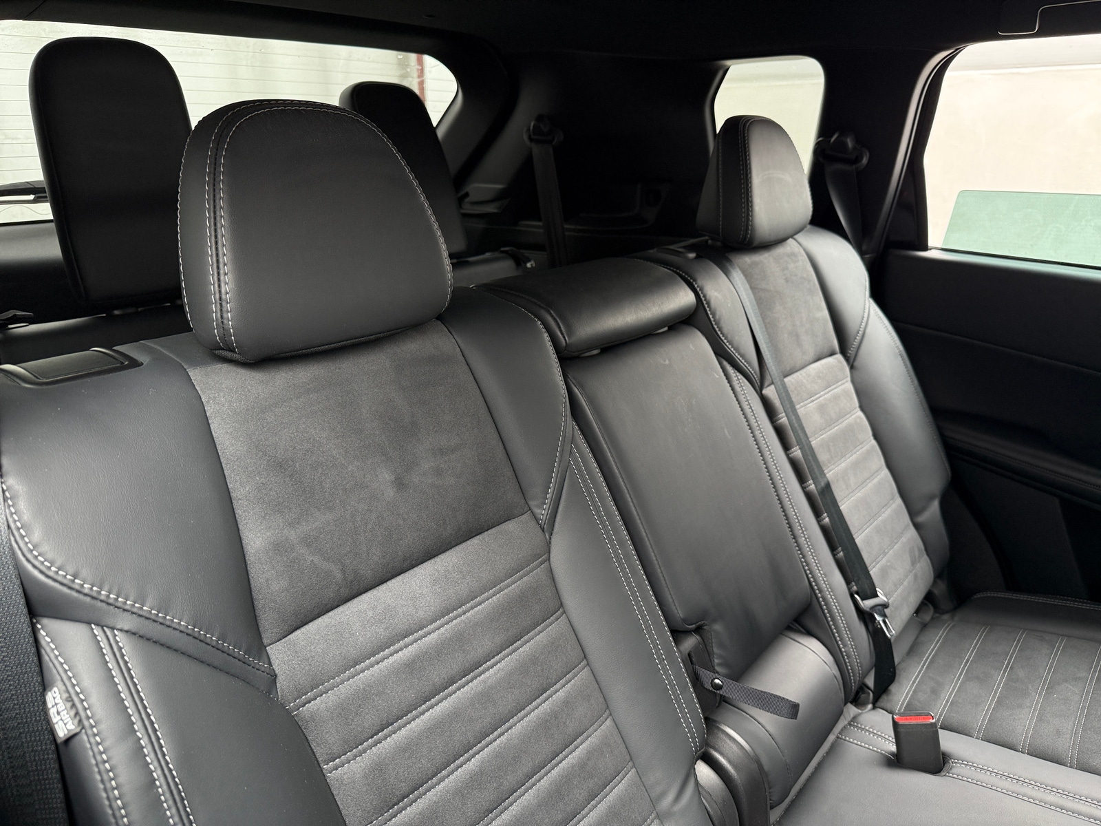 Thumbnail: 2023 Mitsubishi Outlander - 5