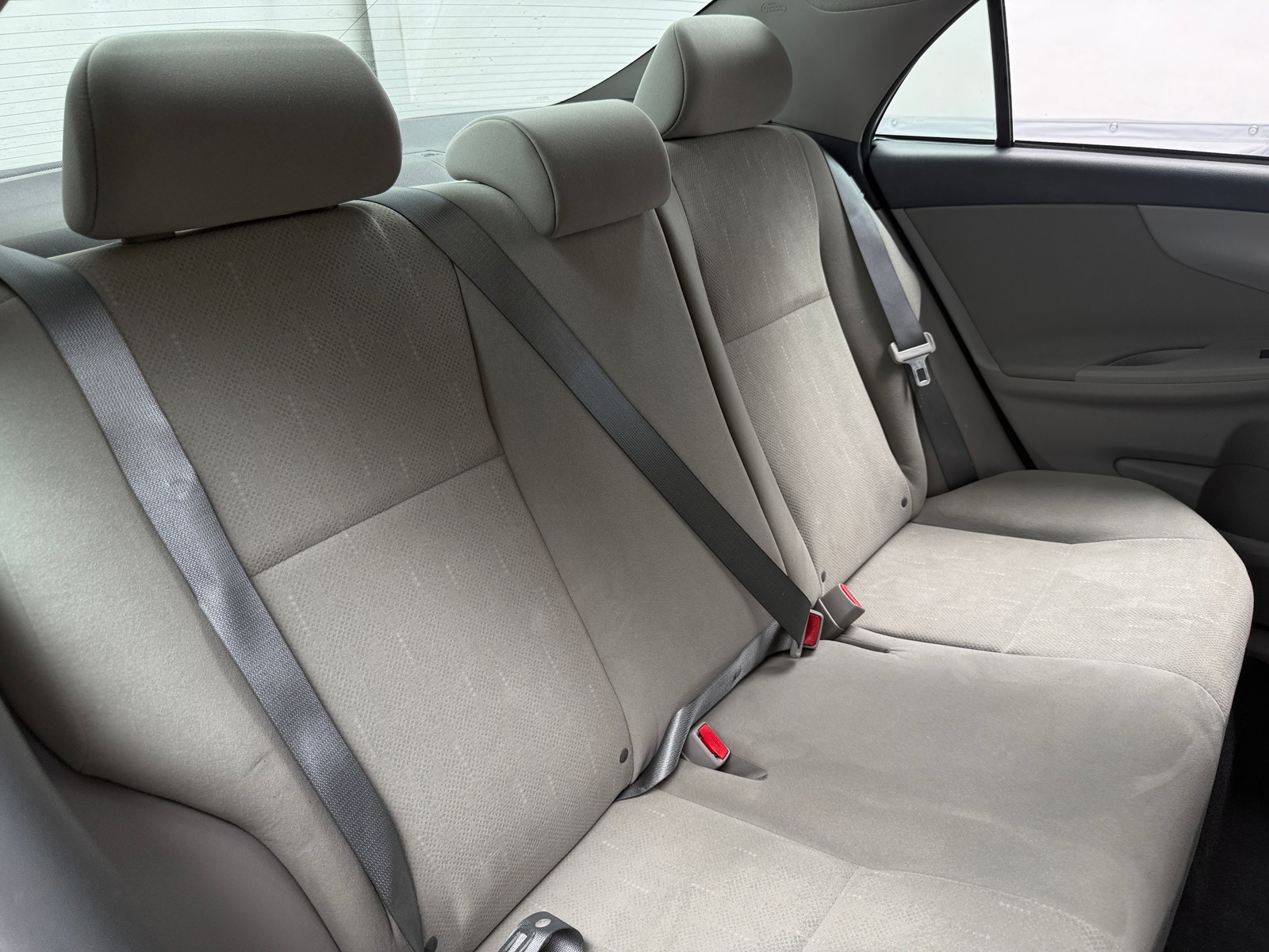 Thumbnail: 2013 Toyota Corolla - 6