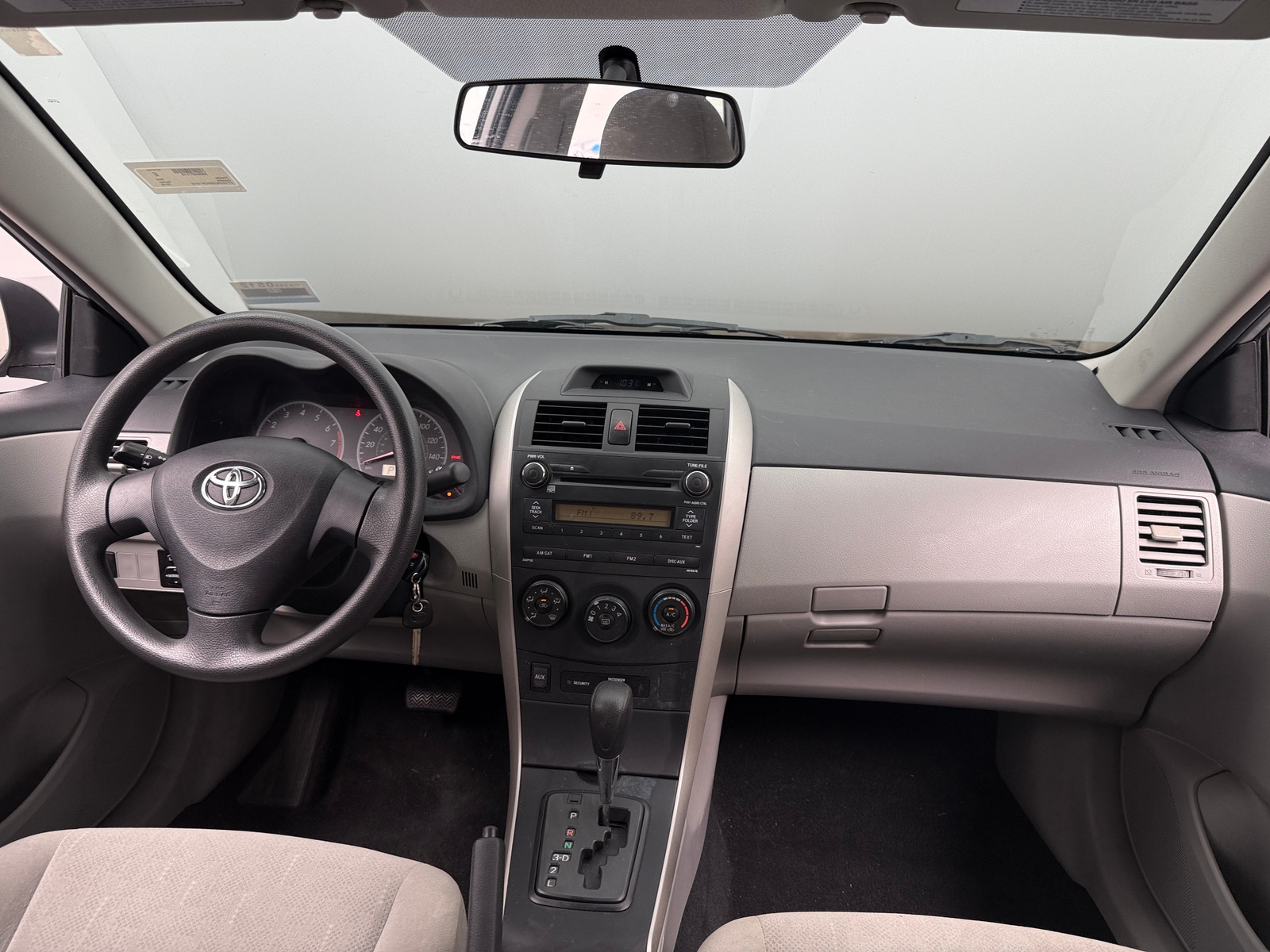 Thumbnail: 2013 Toyota Corolla - 3