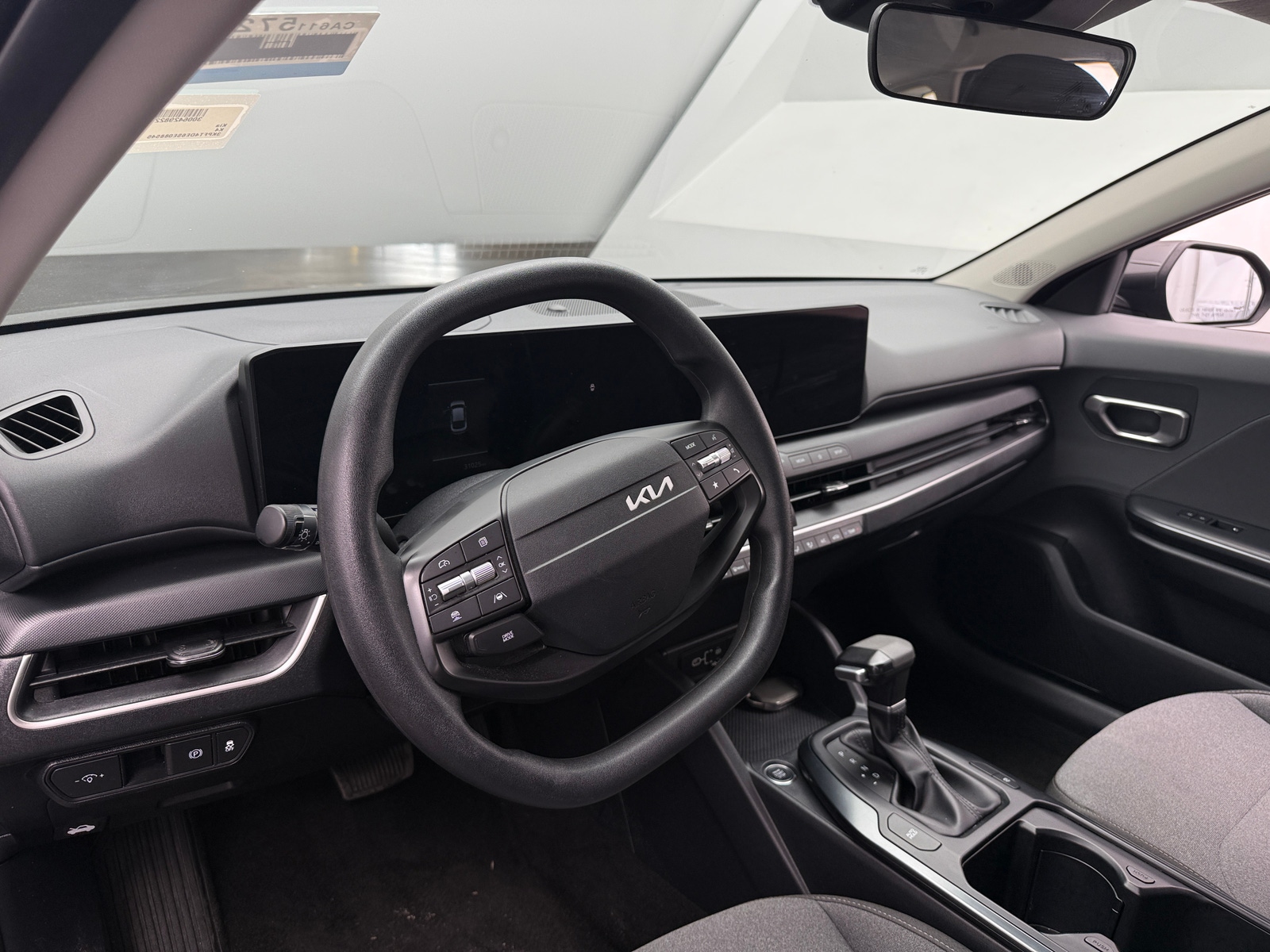 Thumbnail: 2025 Kia K4 - 3