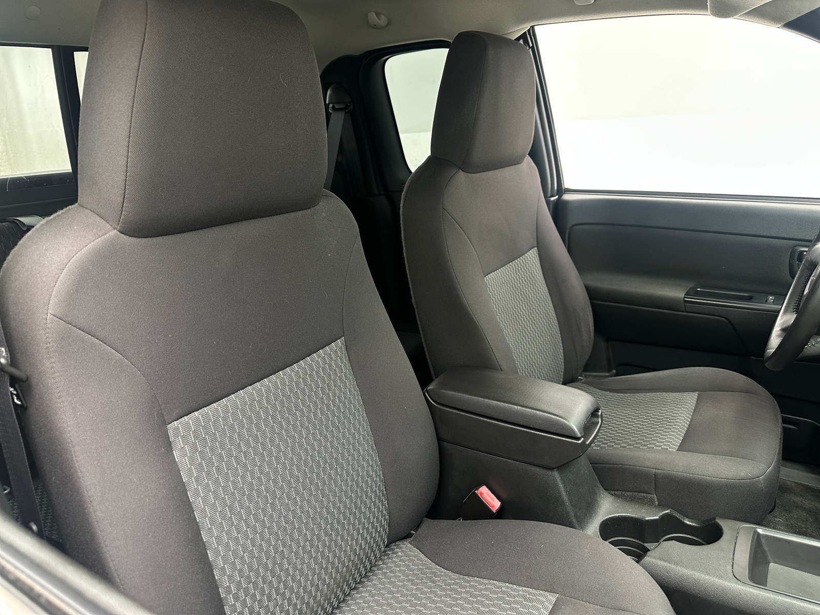 Thumbnail: 2012 Chevrolet Colorado - 2