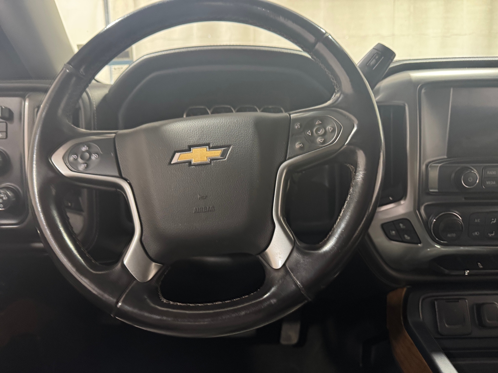 Thumbnail: 2018 Chevrolet Silverado 1500 - 4