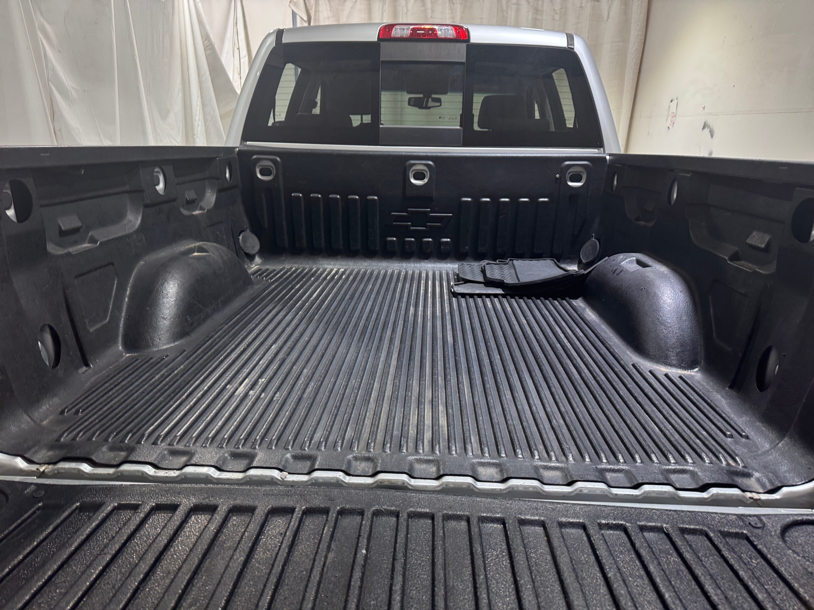 Thumbnail: 2018 Chevrolet Silverado 1500 - 6