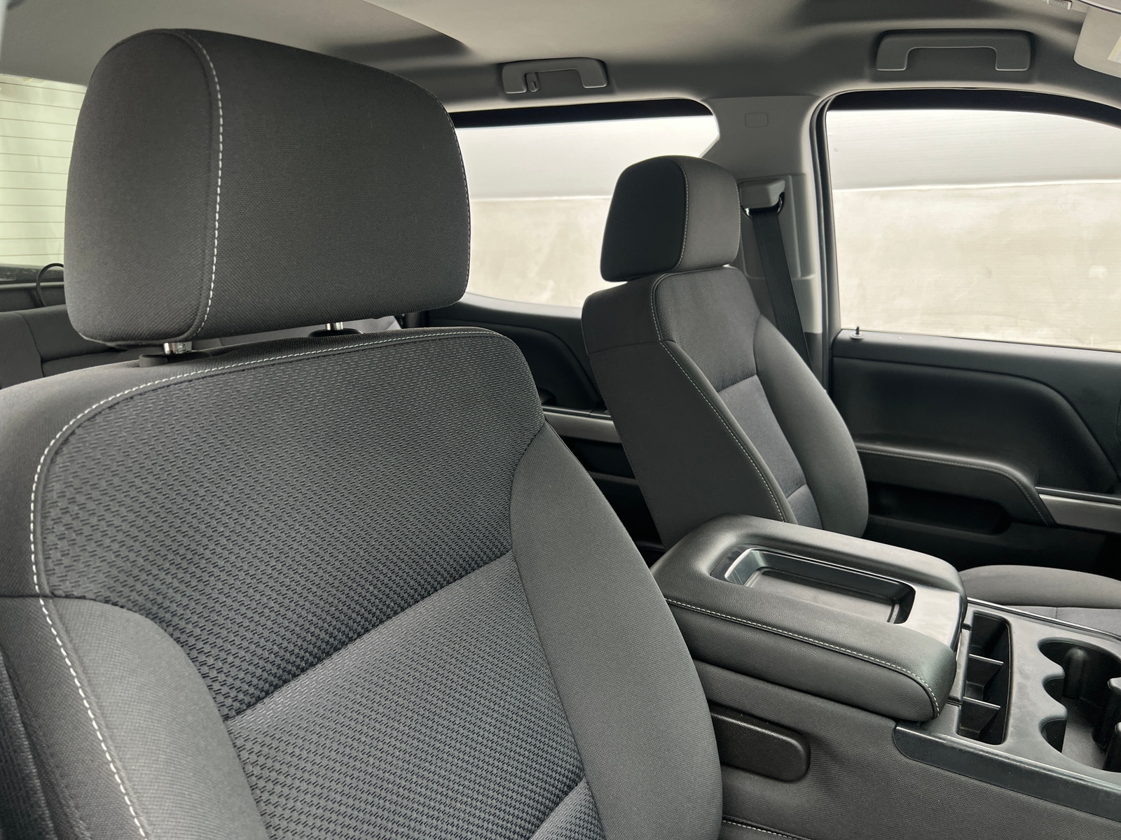 Thumbnail: 2018 Chevrolet Silverado 1500 - 2