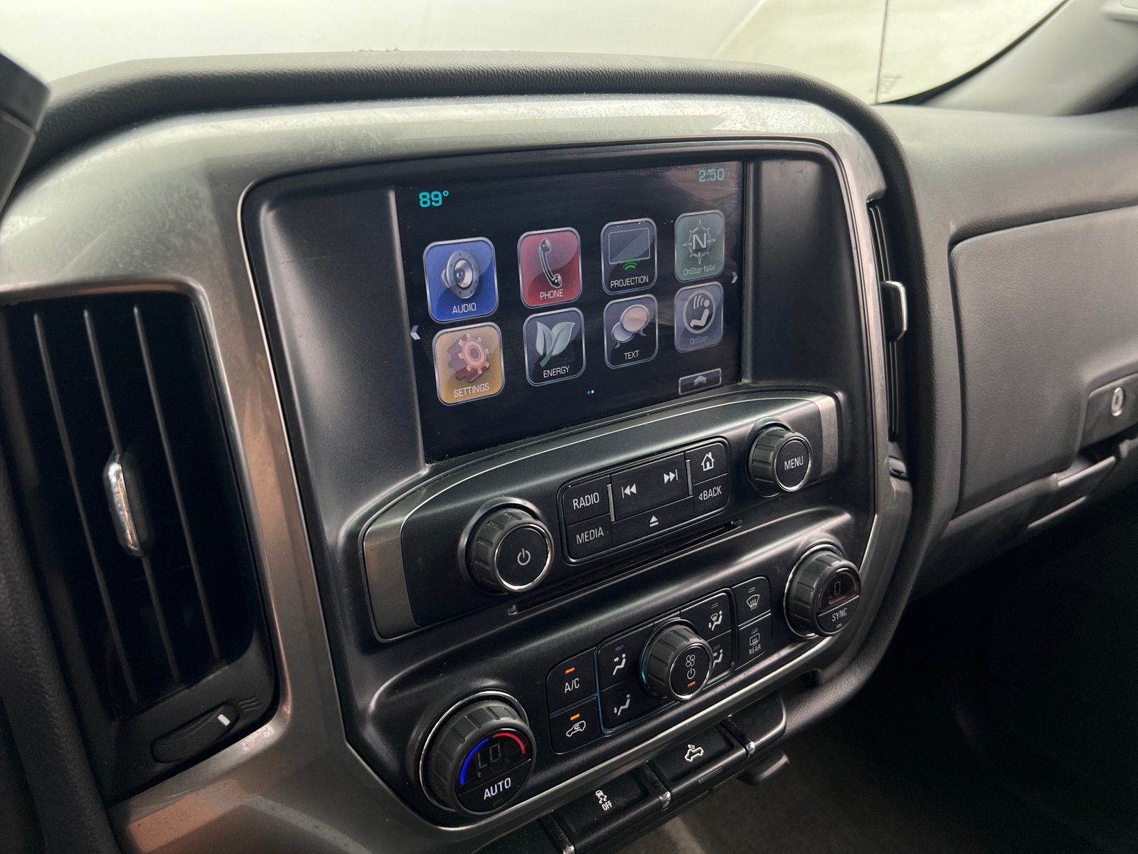 Thumbnail: 2018 Chevrolet Silverado 1500 - 4
