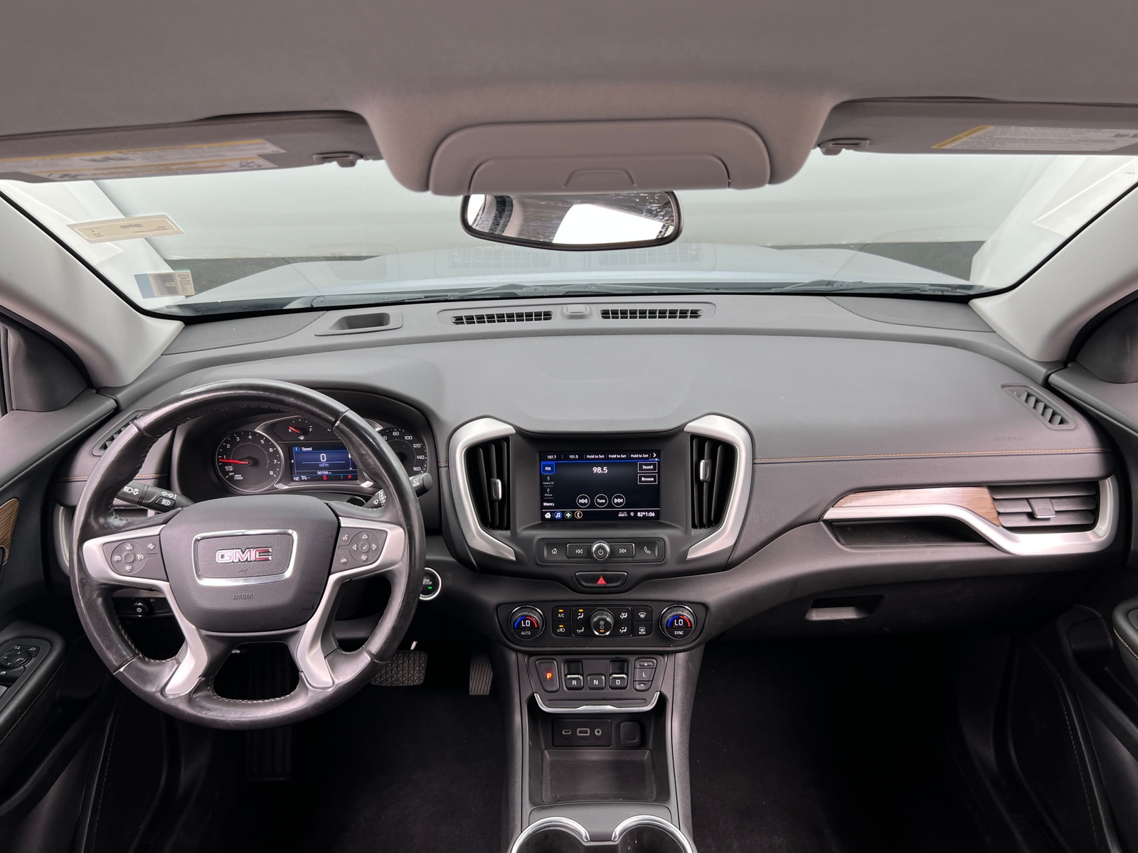 Thumbnail: 2020 GMC Terrain - 3