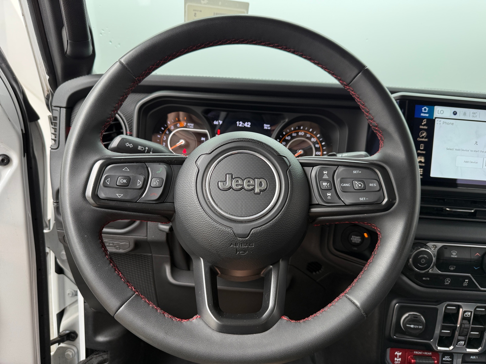 Thumbnail: 2024 Jeep Wrangler - 5