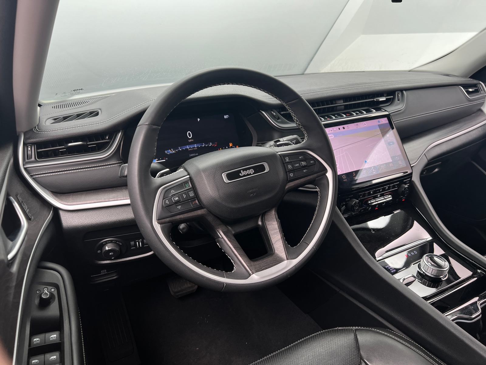 Thumbnail: 2023 Jeep Grand Cherokee - 4